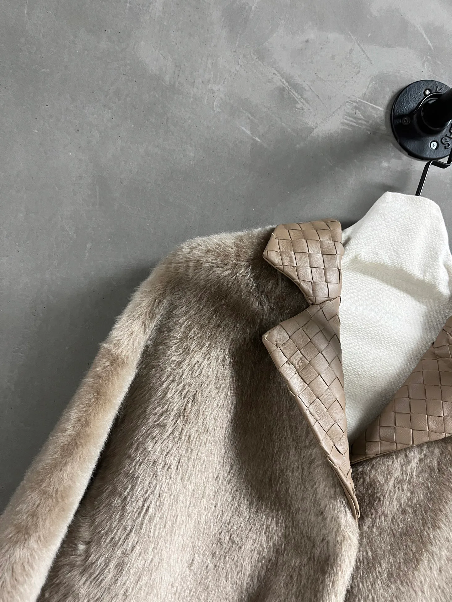 Women's Leather Jackets And Sheepskin Coats BOTTEGA VENETA 18226804