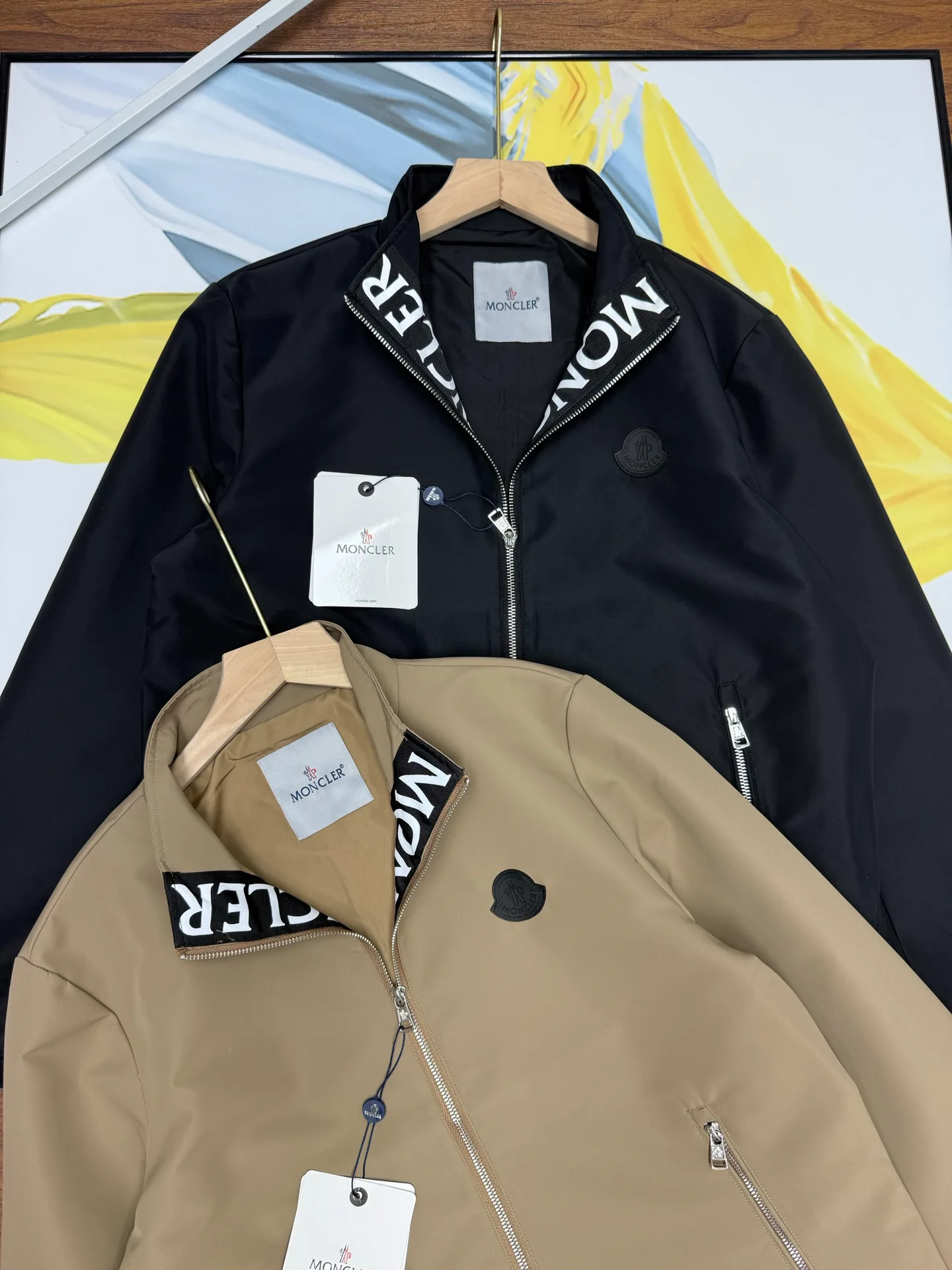 Men's Jackets And Down Jackets MONCLER 18068723