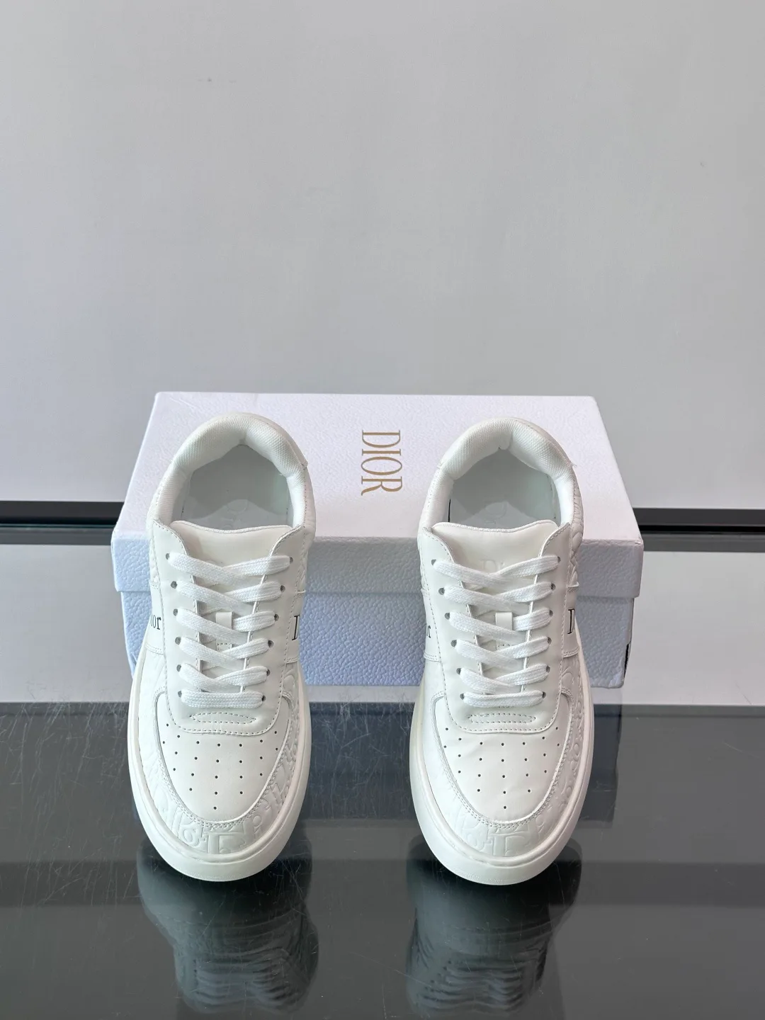 Women's Sneakers CHRISTIAN DIOR 18102629