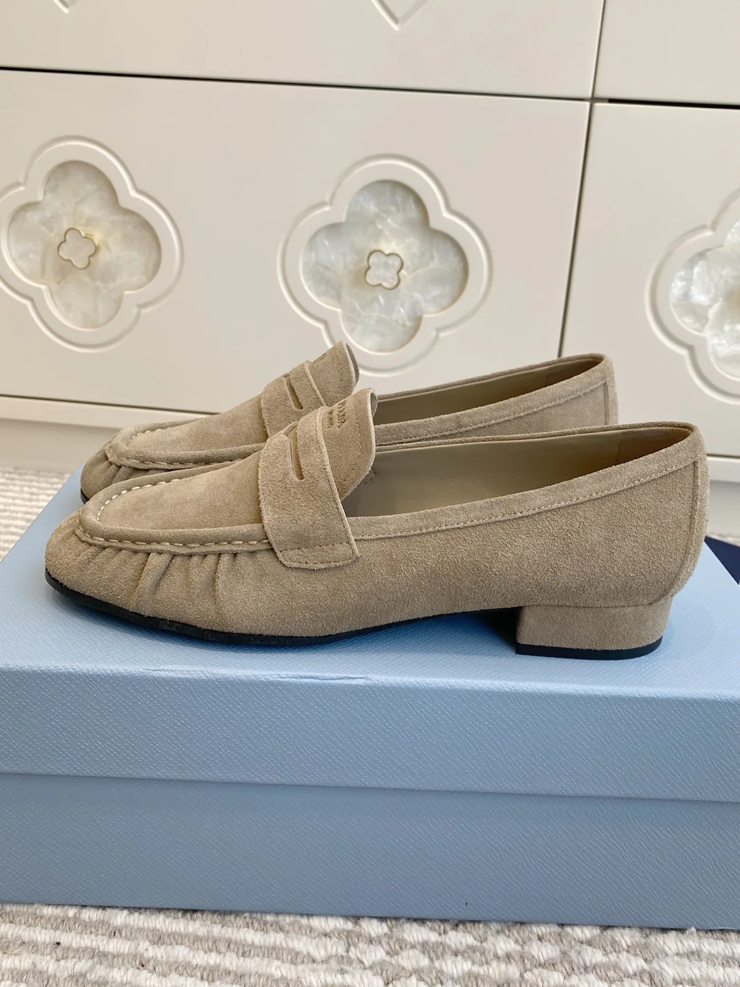 Women's Loafers And Moccasins PRADA 18146252