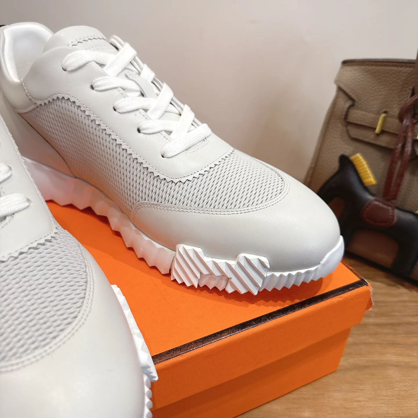 Women's Sneakers HERMES 17414525