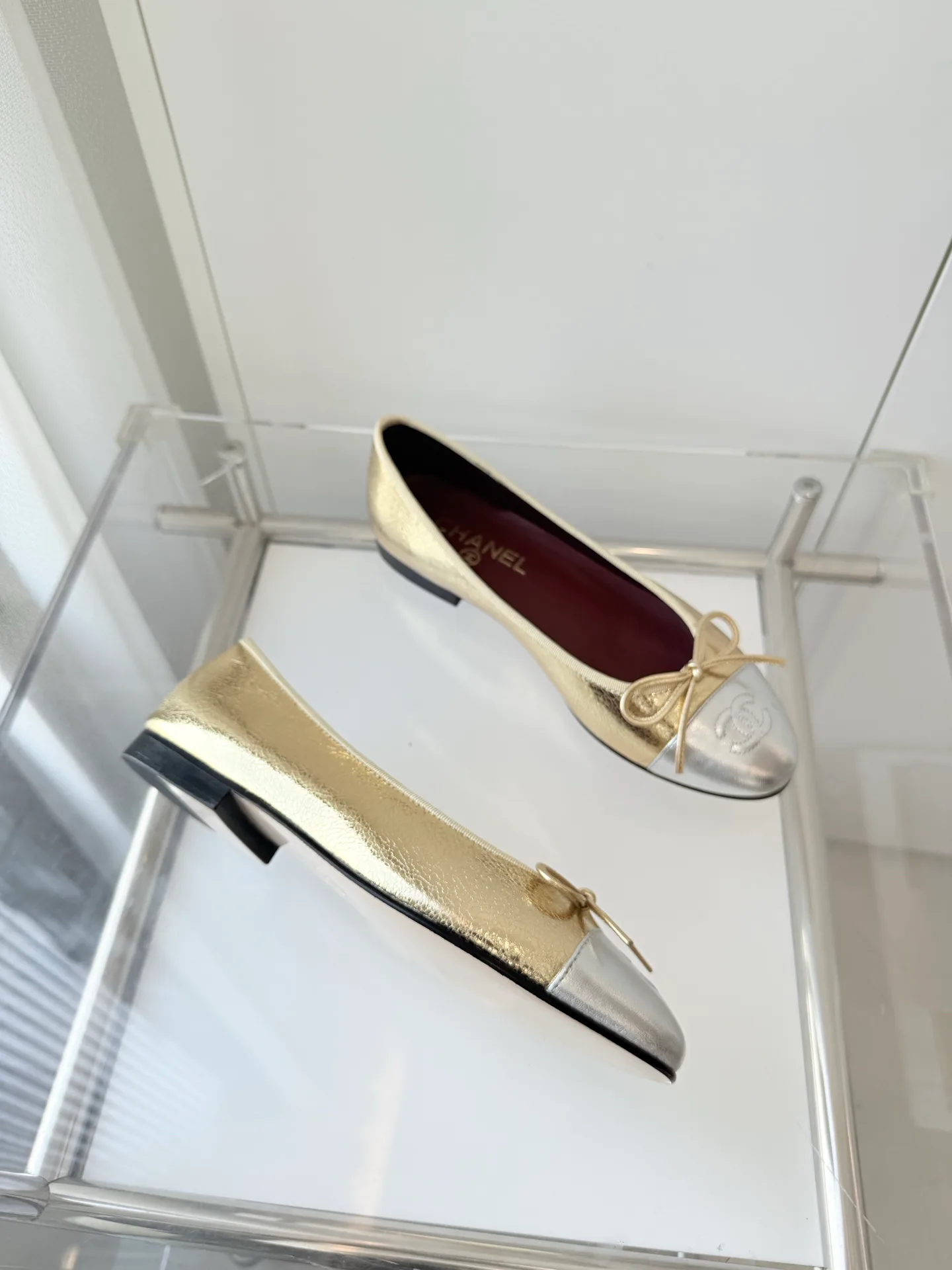 Women's Ballet Flats CHANEL 18120821
