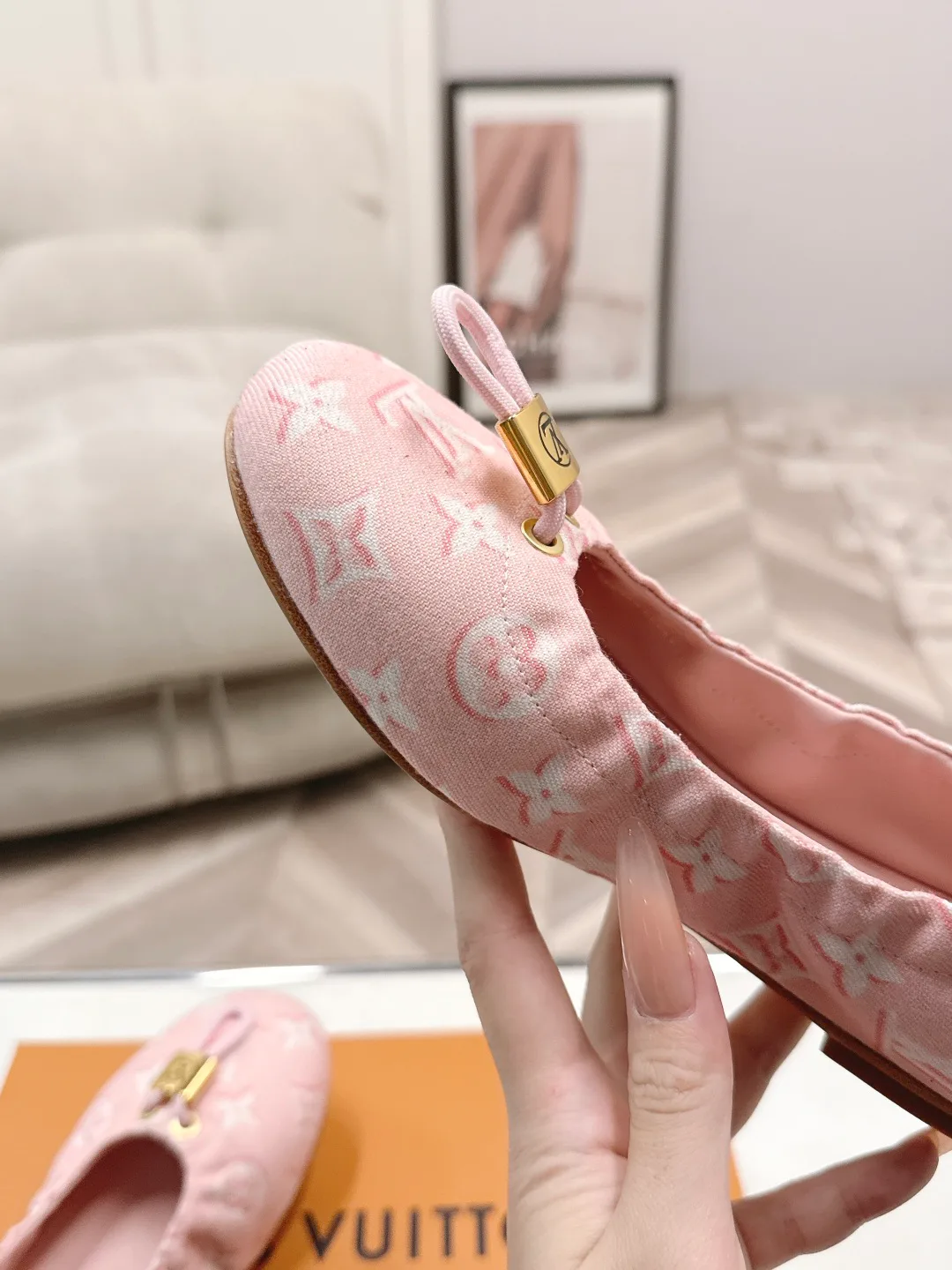 Women's Ballet Flats LOUIS VUITTON 17968722
