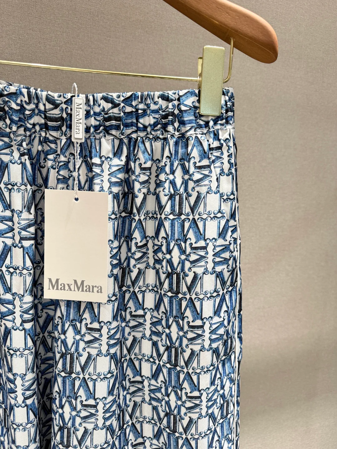 Women's Trousers MAX MARA 17369154