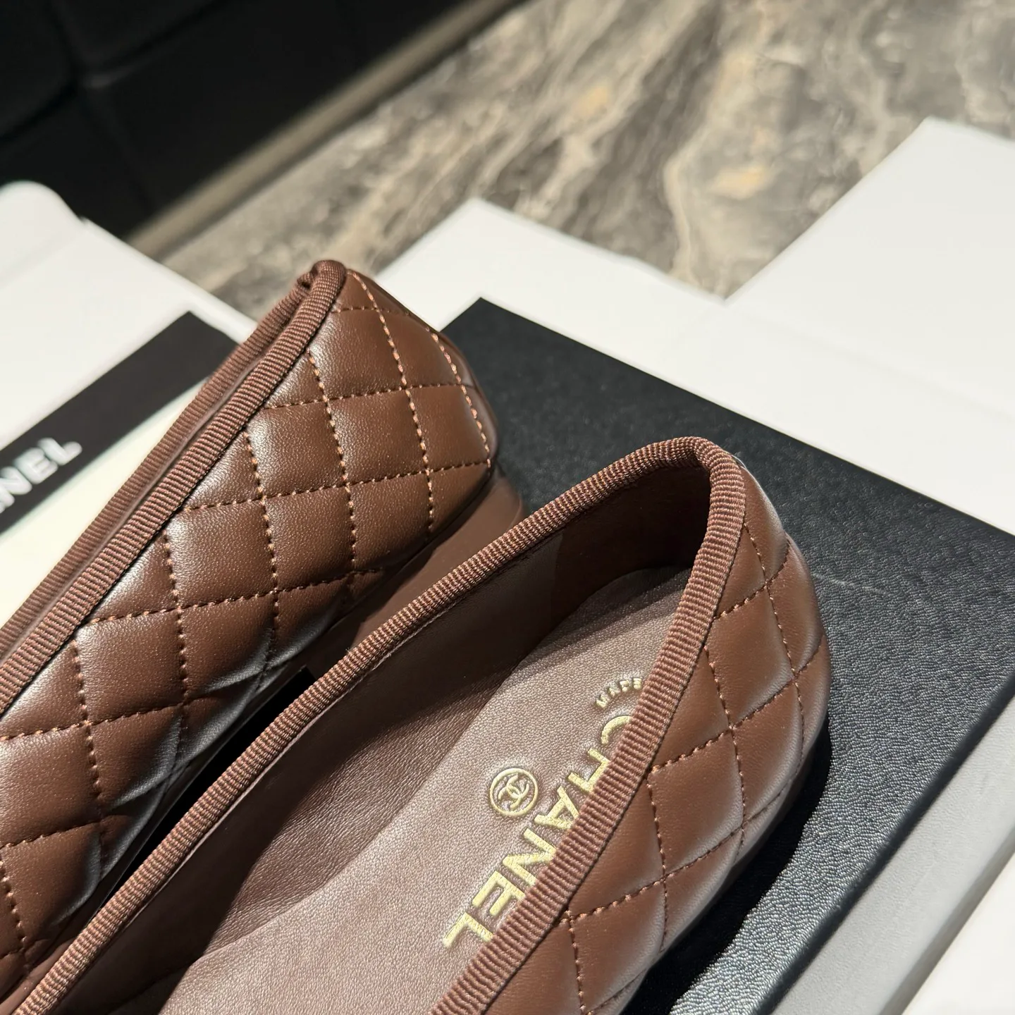 Women's Ballet Flats CHANEL 18551803
