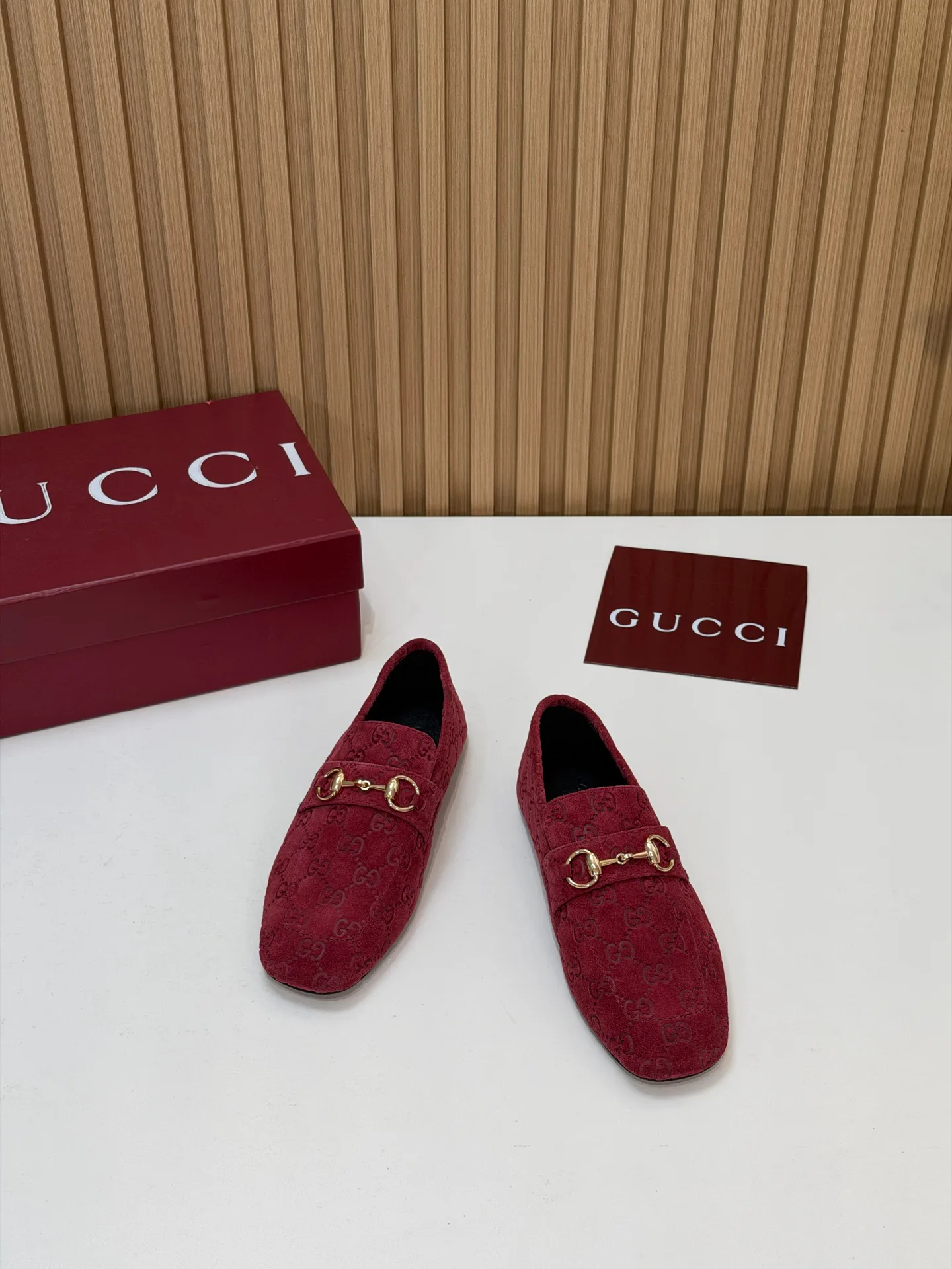 Women's Loafers And Moccasins GUCCI 18083811