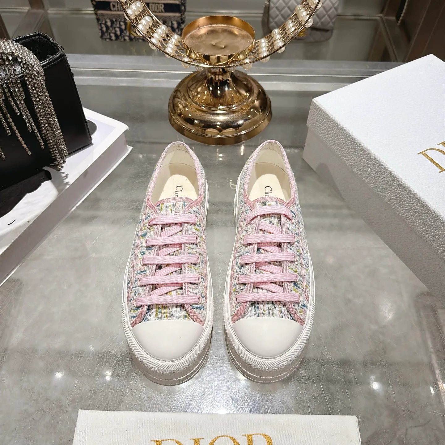 Кроссовки Женские Christian Dior 18636330