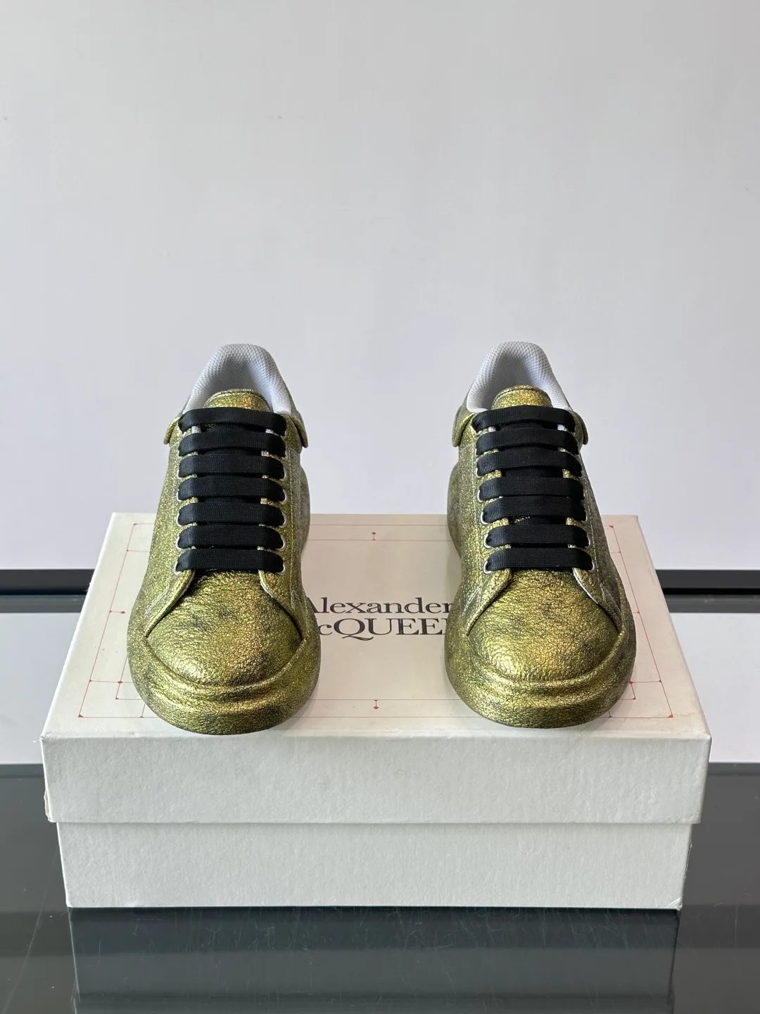 Women's Sneakers ALEXANDER MCQUEEN 17447541