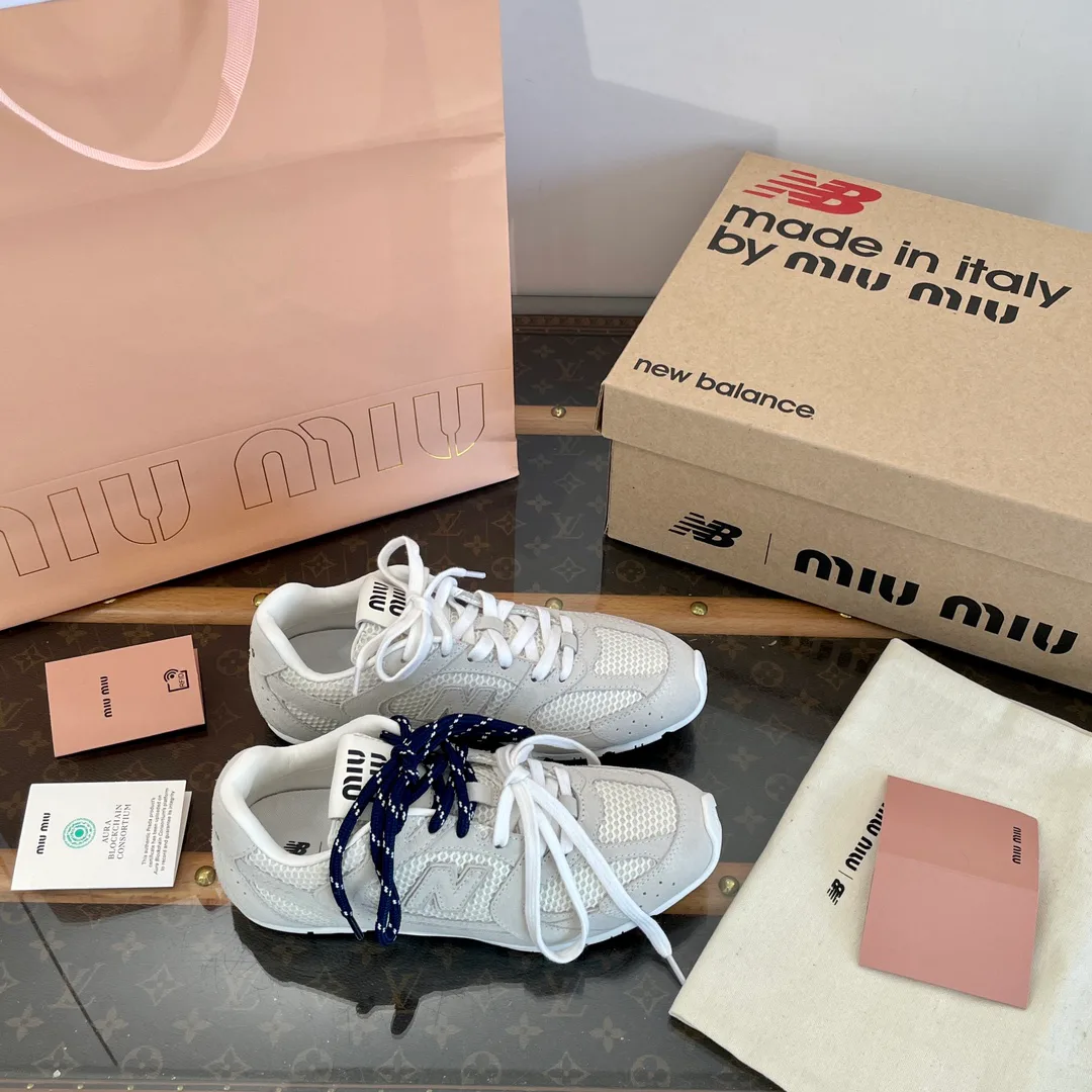 Women's Sneakers MIU MIU 17963974