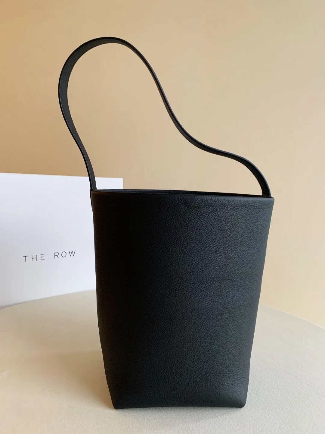 Women's Classic Handbags THE ROW 18070654
