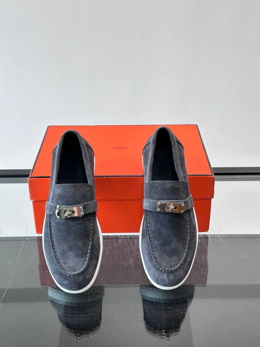 Men's Loafers And Dress Shoes HERMES 17904315