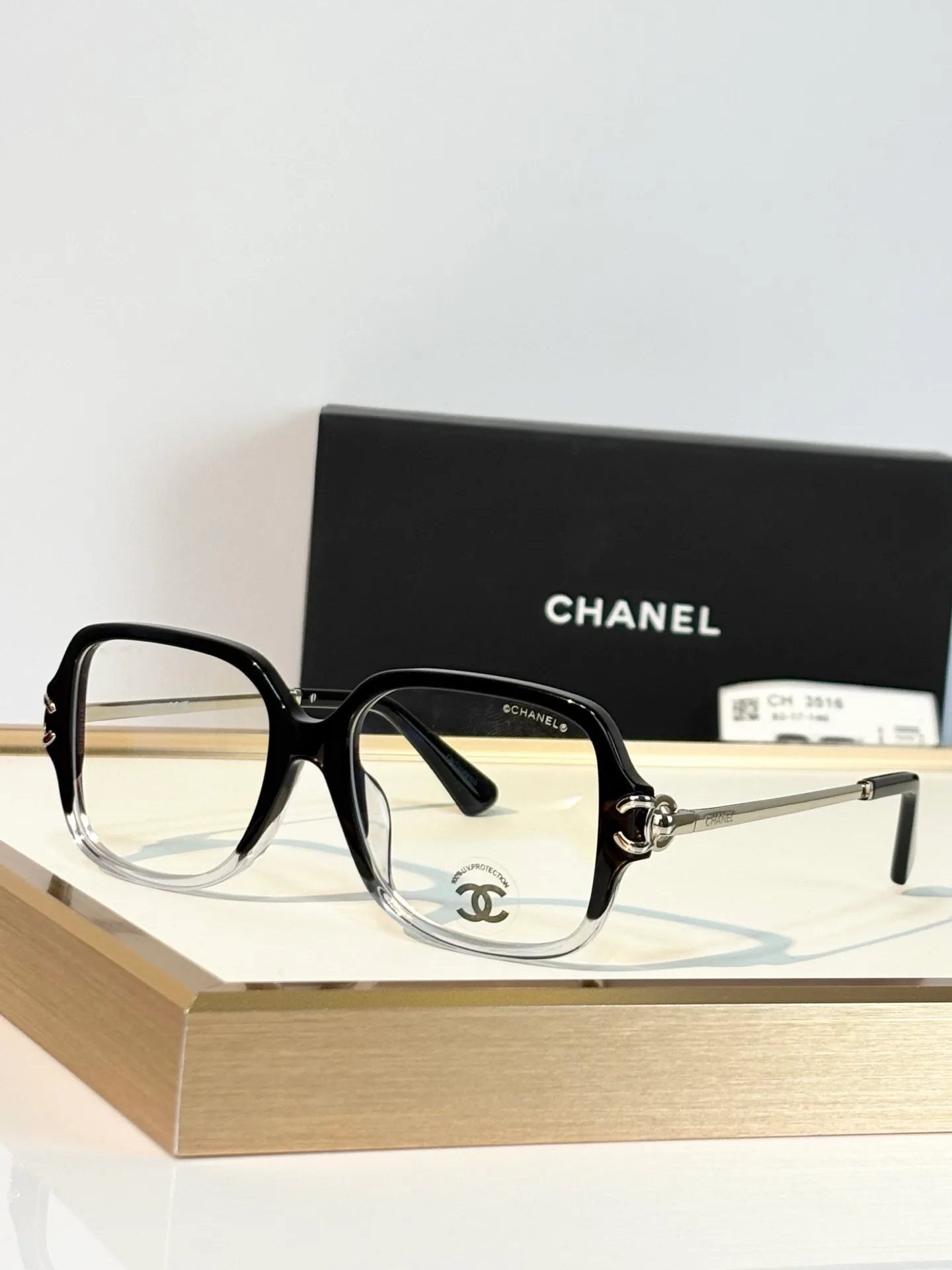 Glasses CHANEL 18239240