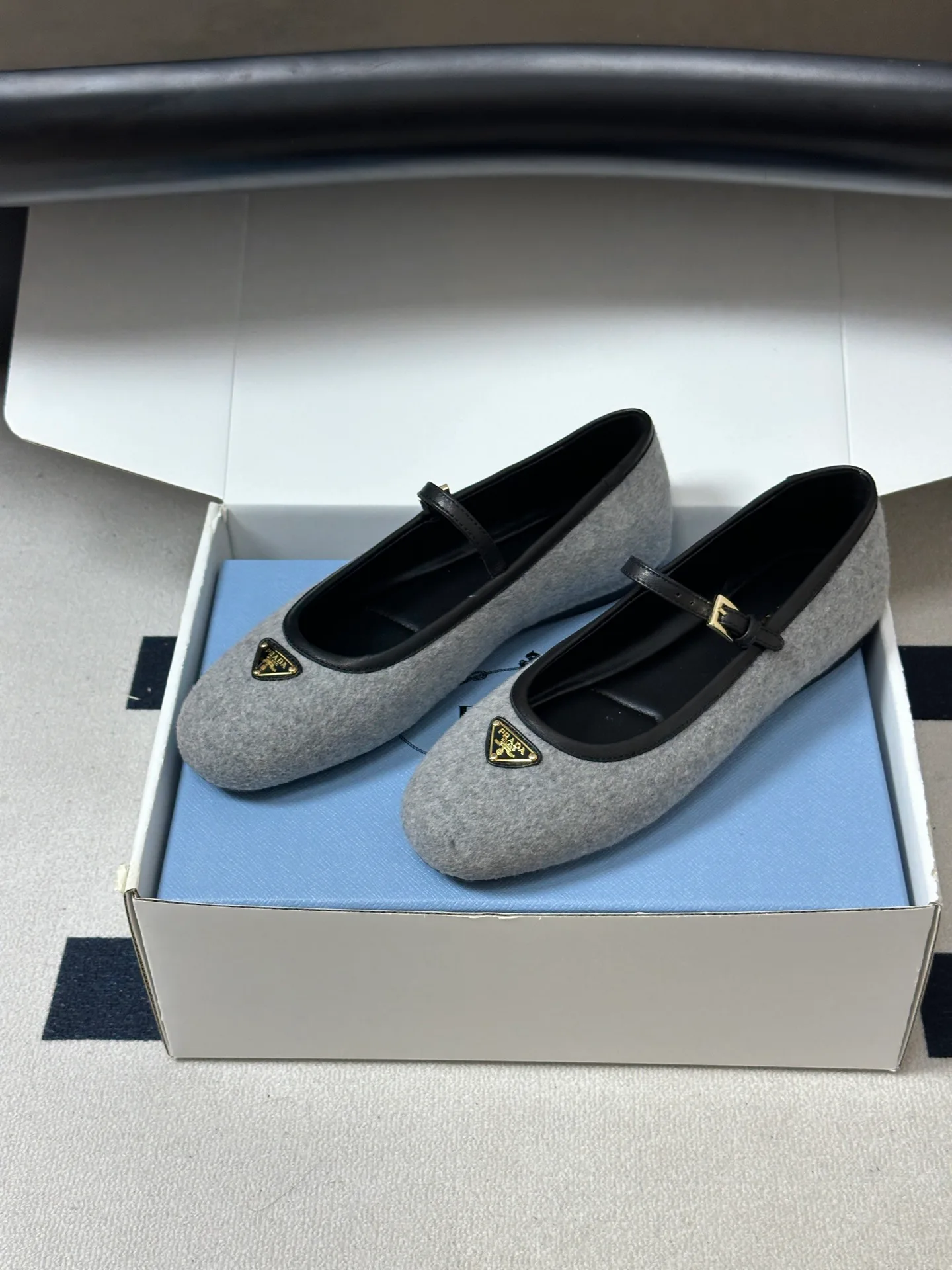 Women's Ballet Flats PRADA 18520372