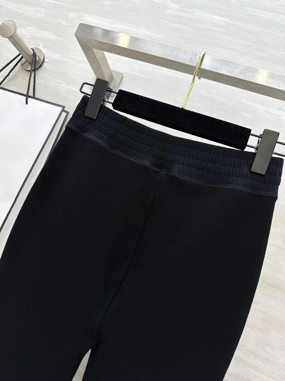 Women's Trousers CHANEL 18276755