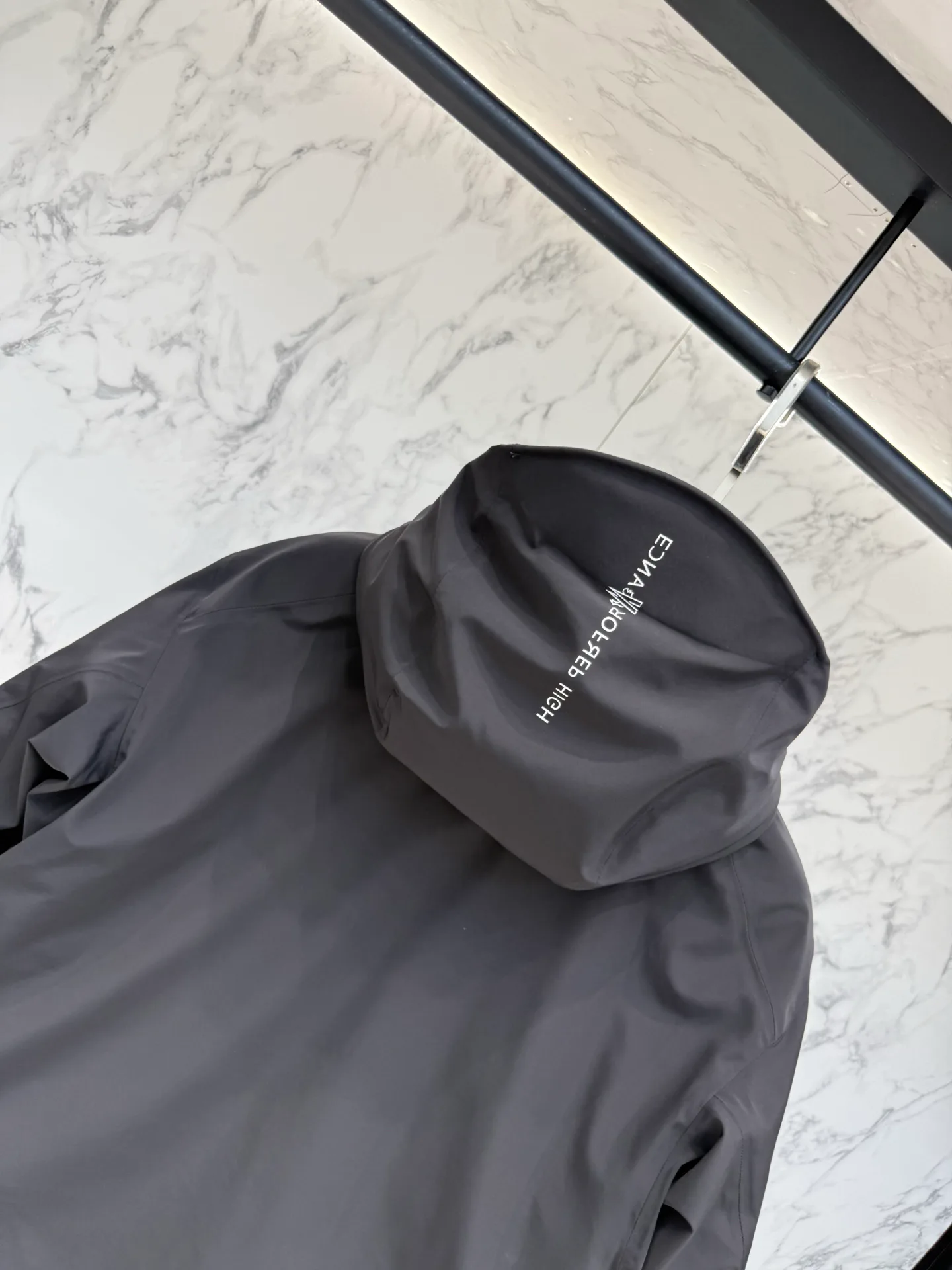 Men's Jackets And Down Jackets MONCLER 18480917