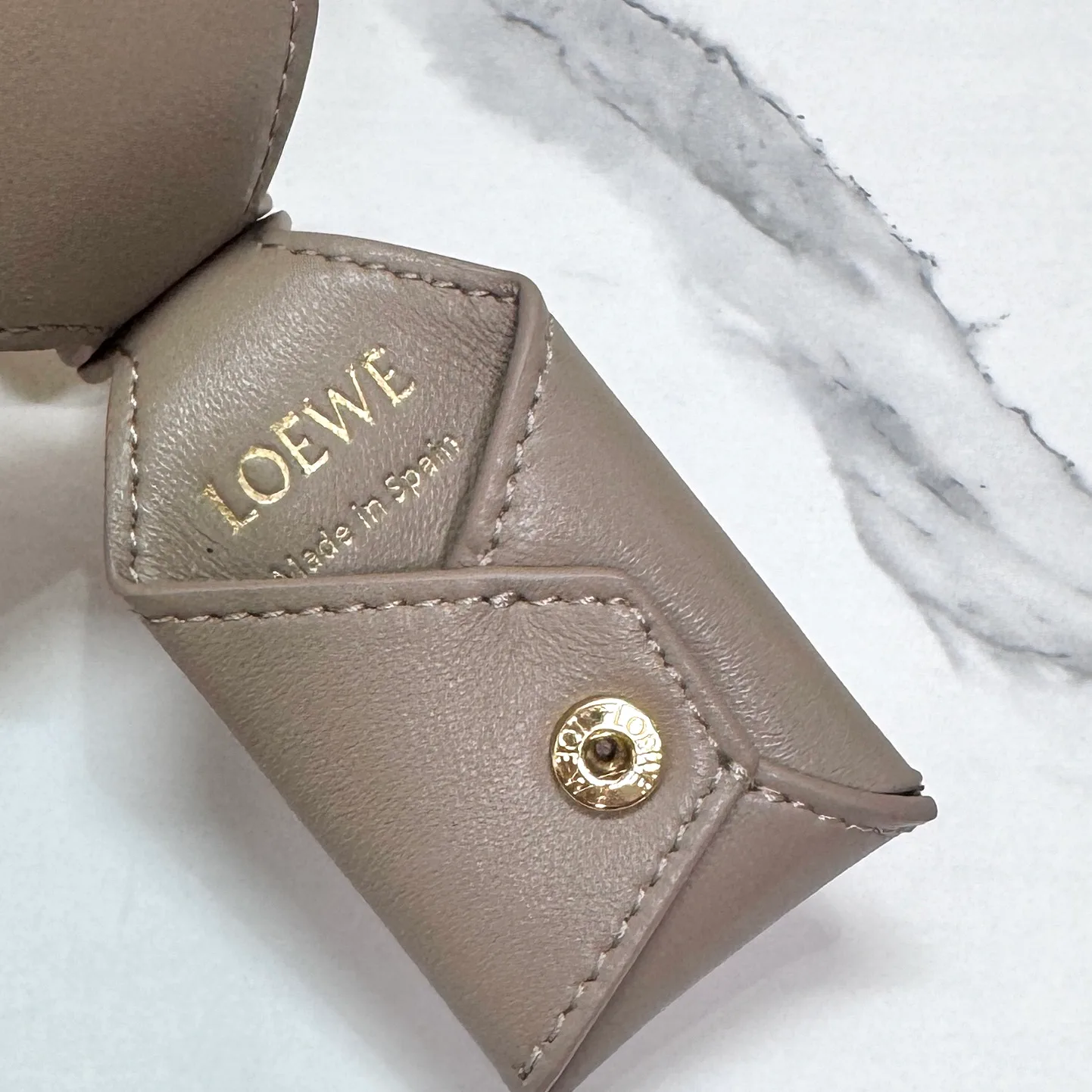 Women's Classic Handbags LOEWE 17270396