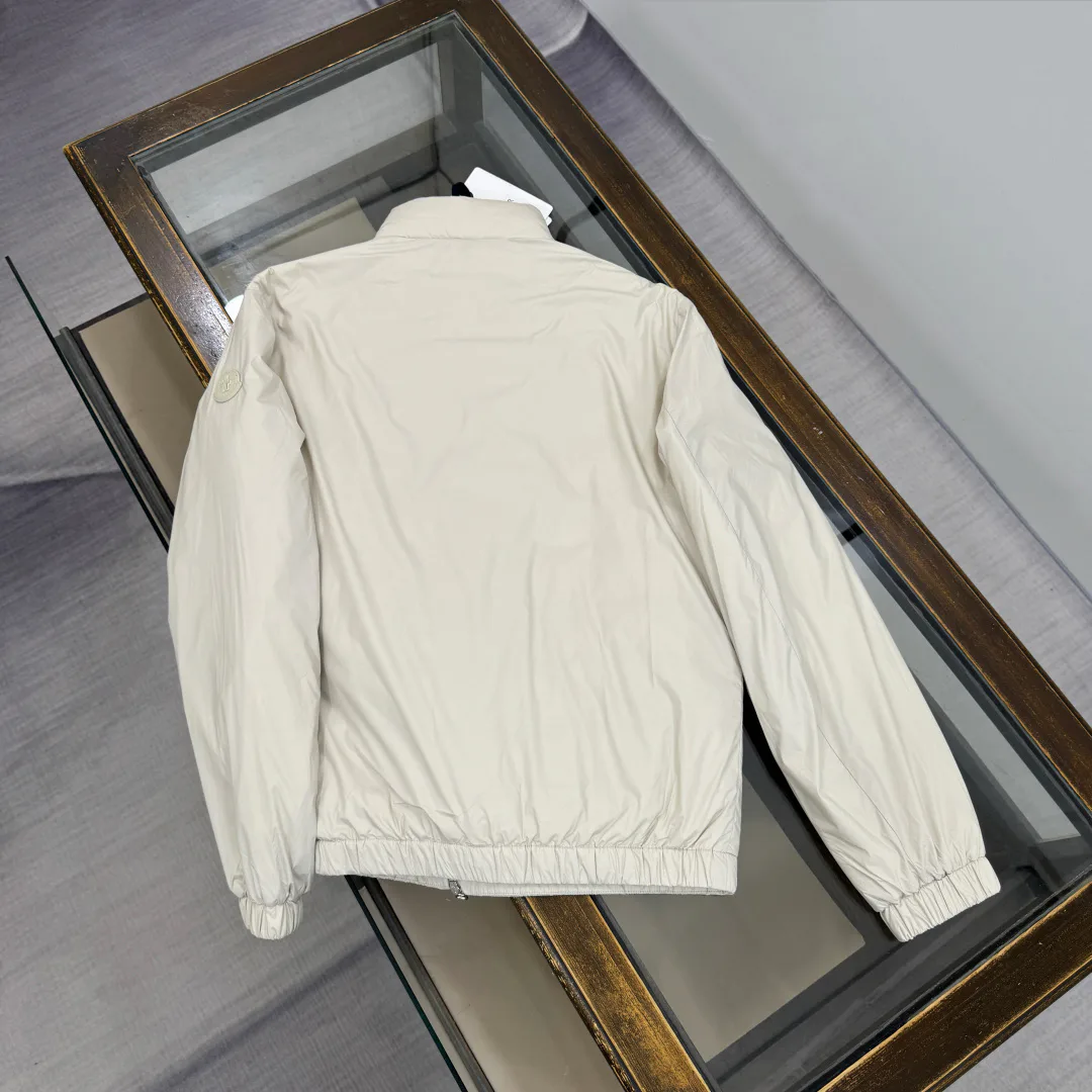 Men's Jackets And Down Jackets MONCLER 18001950