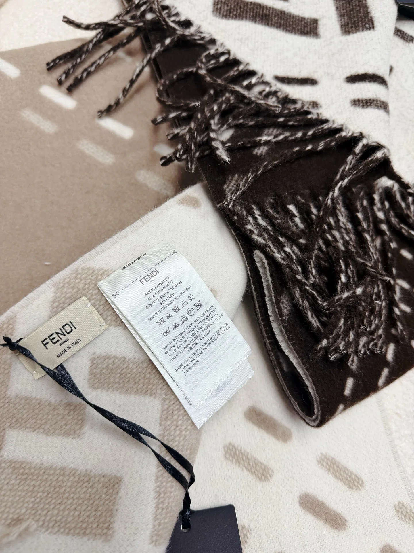Scarves FENDI 18426911