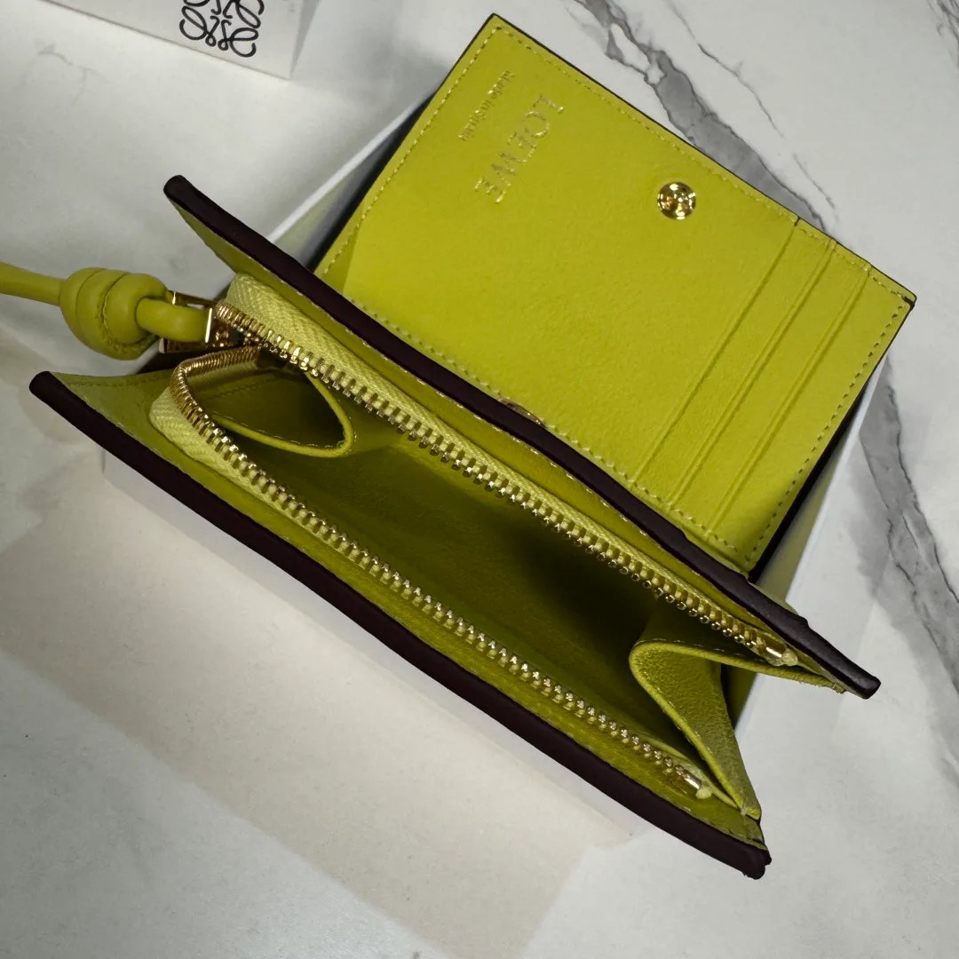 Women's Clutches LOEWE 17678661