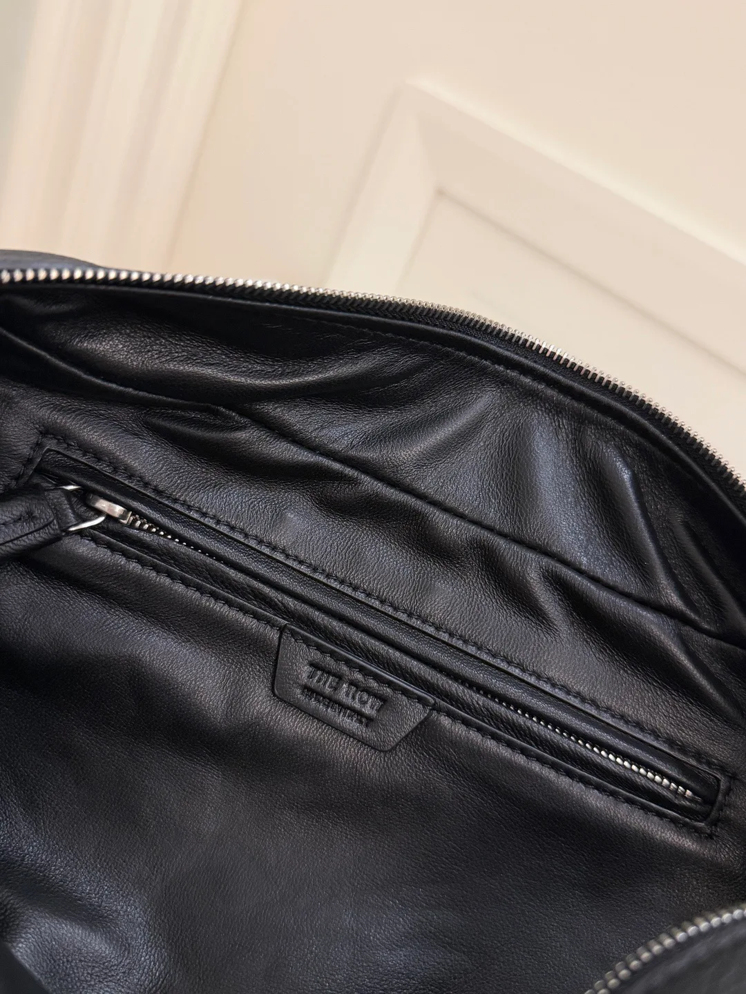Women's Classic Handbags THE ROW 18161953