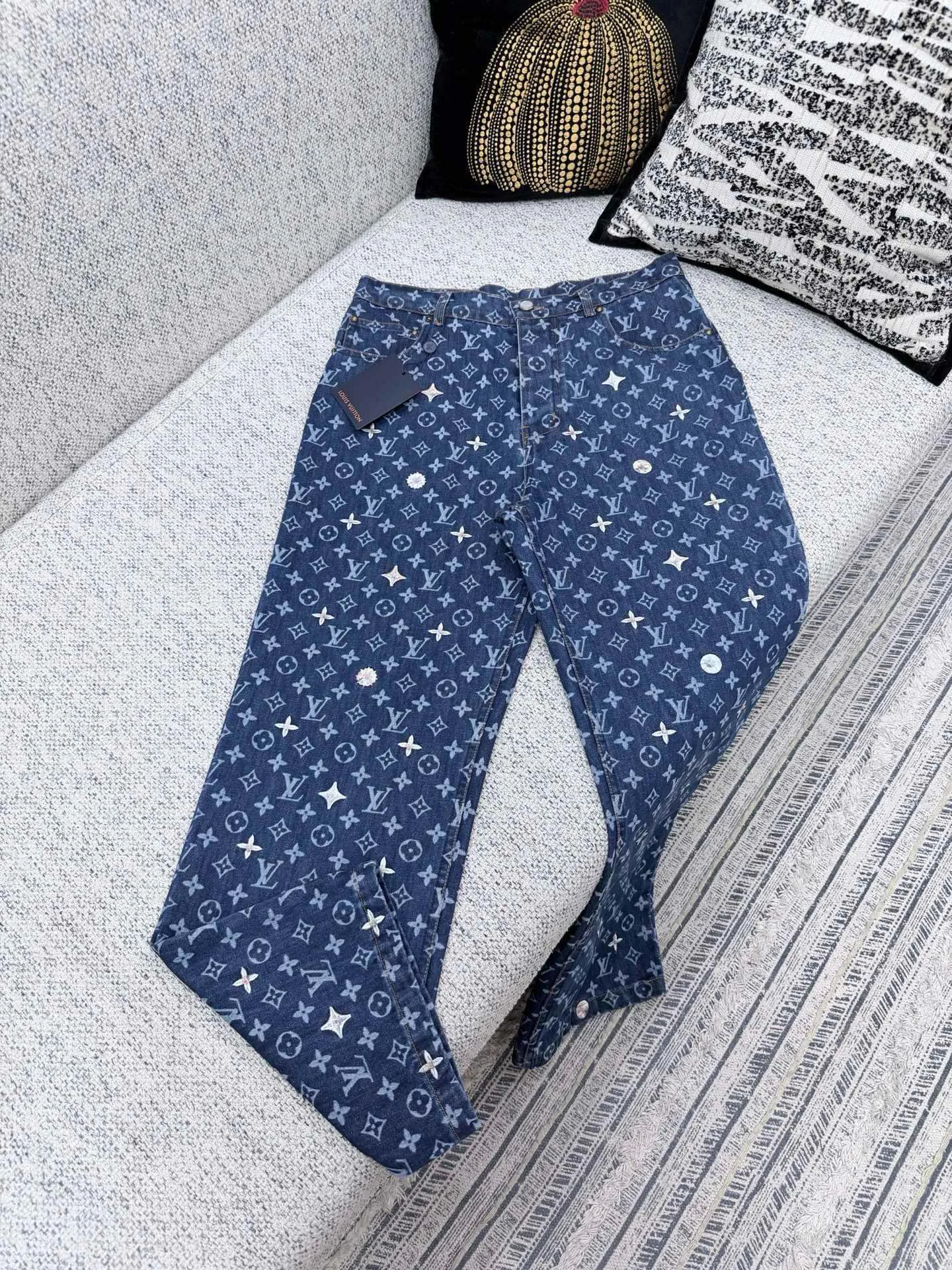 Men's Jeans LOUIS VUITTON 18395781