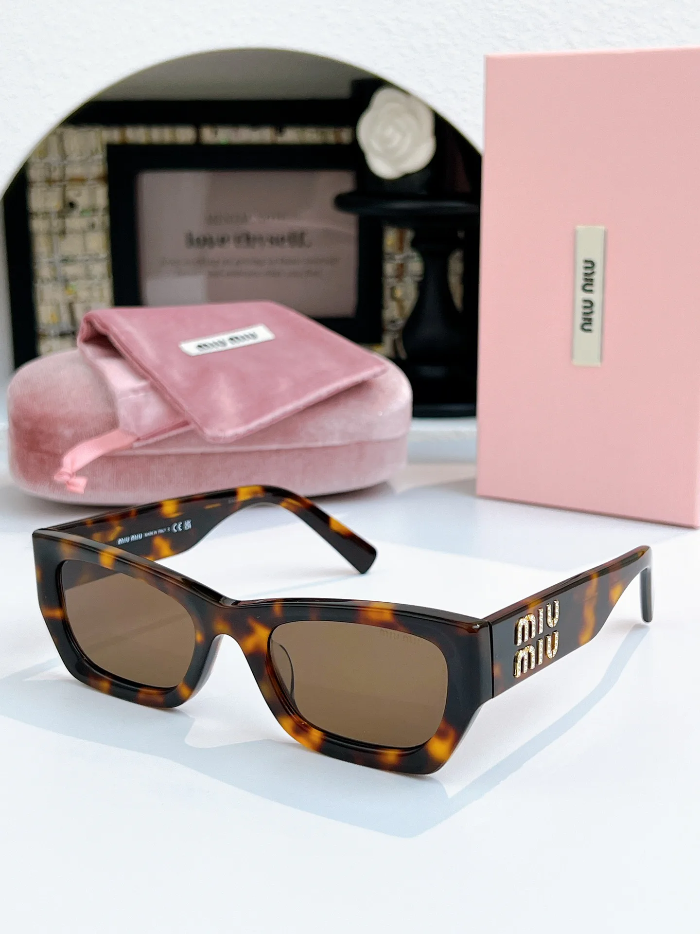 Glasses MIU MIU 17949285