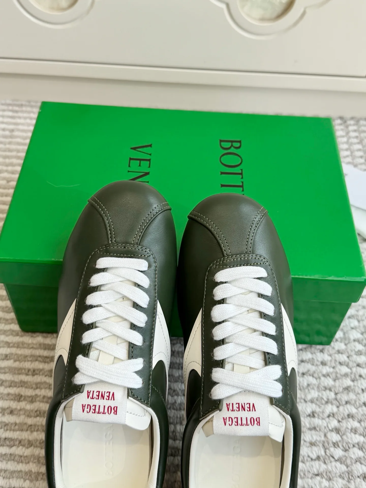 Women's Sneakers BOTTEGA VENETA 18092143