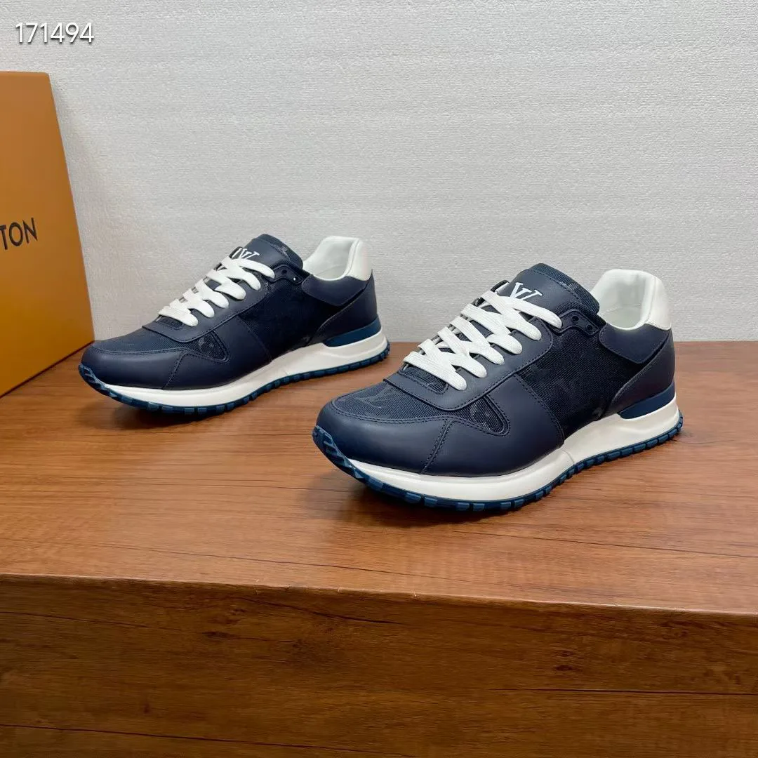 Men's Sneakers LOUIS VUITTON 17689404