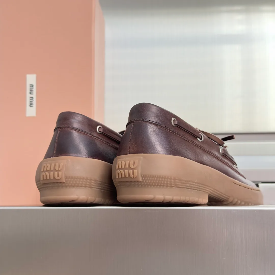Women's Loafers And Moccasins MIU MIU 17950421