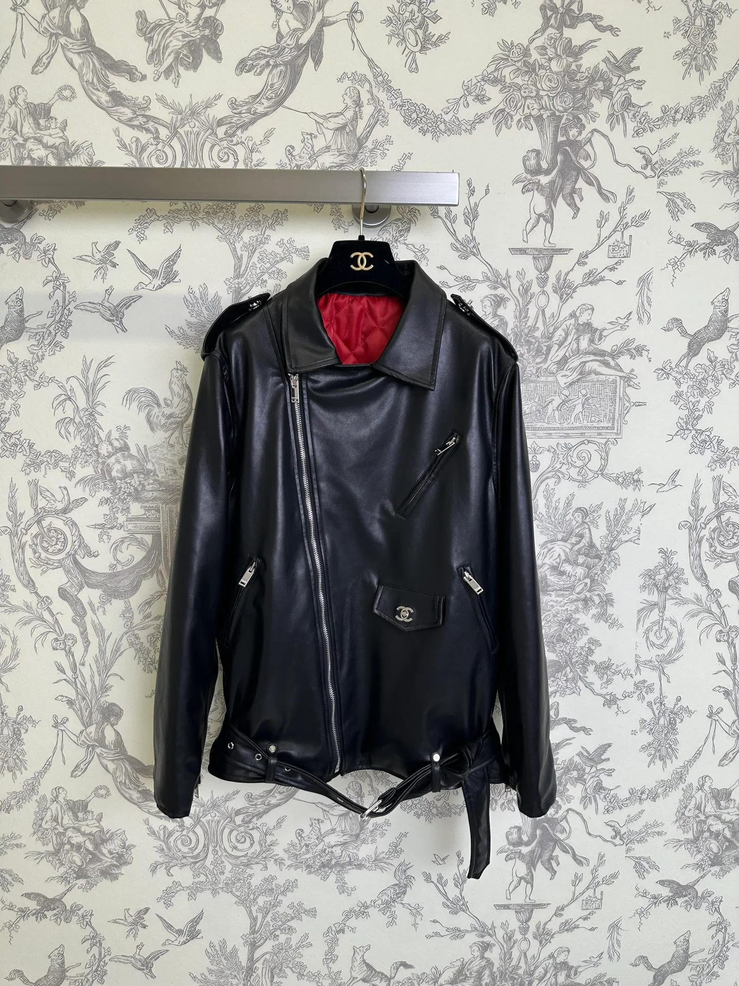 Women's Leather Jackets And Sheepskin Coats CHANEL 18138522