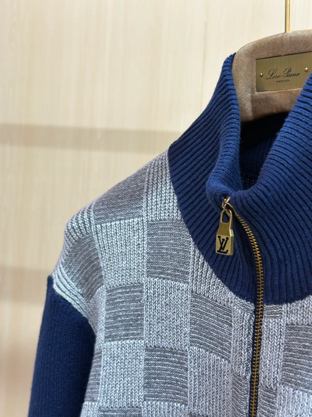 Men's Jackets And Down Jackets LOUIS VUITTON 18408266