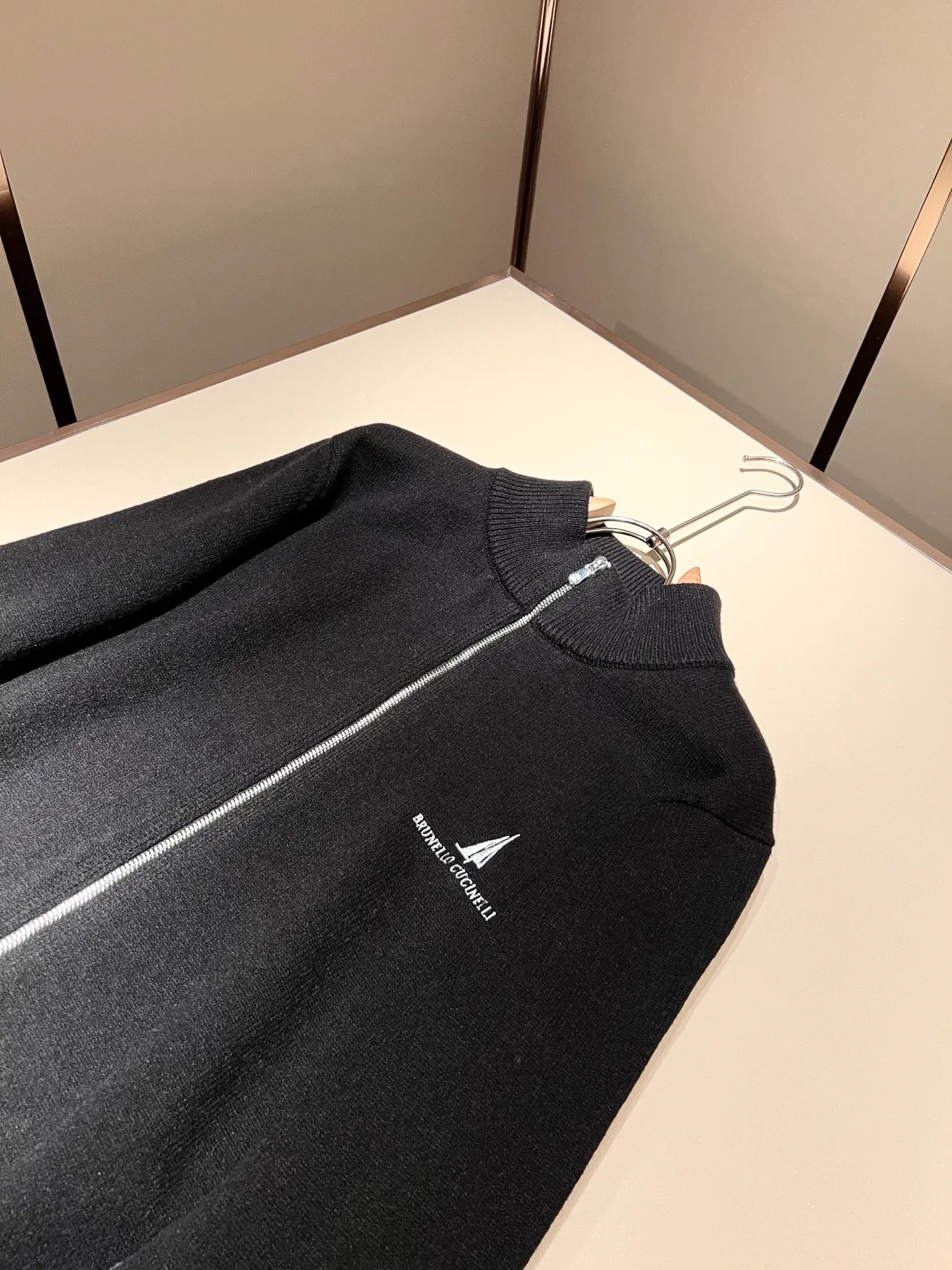 Men's Jumpers And Sweaters BRUNELLO CUCINELLI 18343294