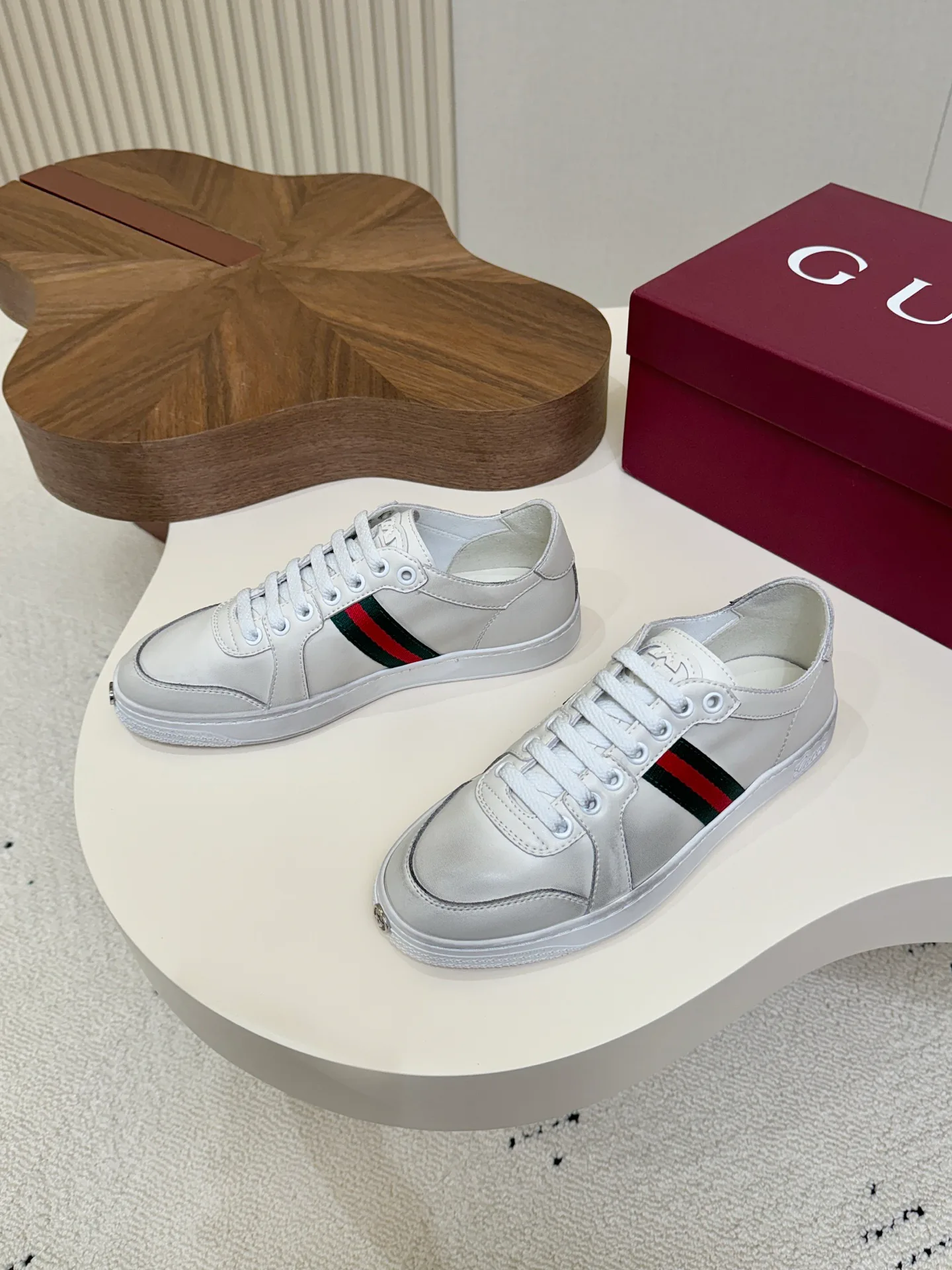 Women's Sneakers GUCCI 17571664