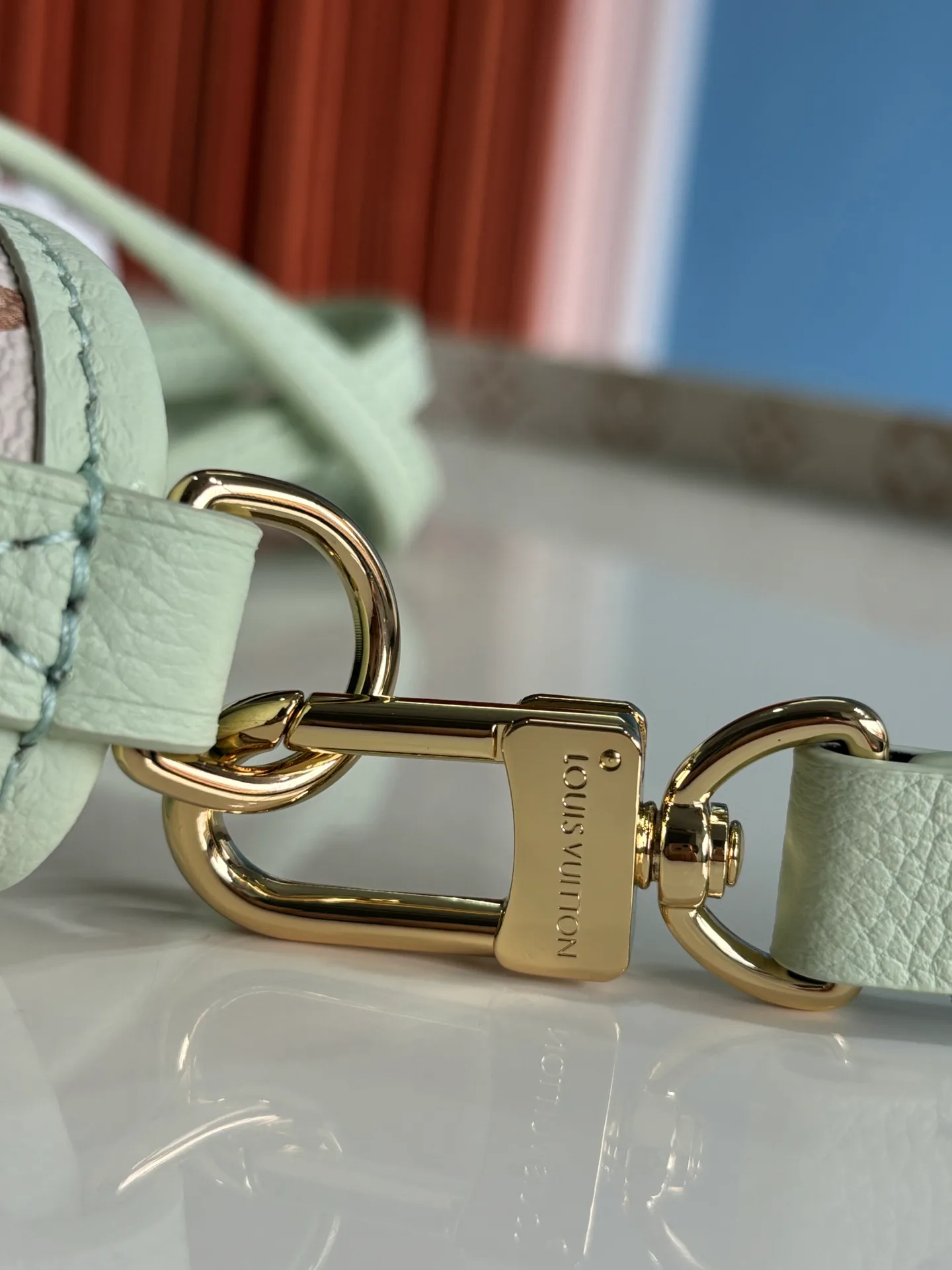 Women's Classic Handbags LOUIS VUITTON 17801276