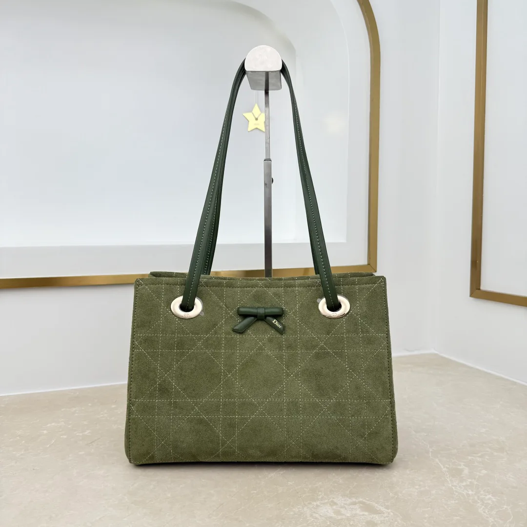 Women's Classic Handbags CHRISTIAN DIOR 18187811