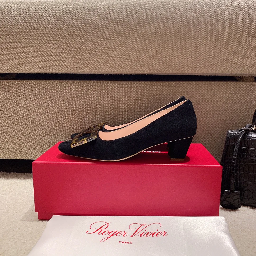 Women's Heels ROGER VIVIER 17550732