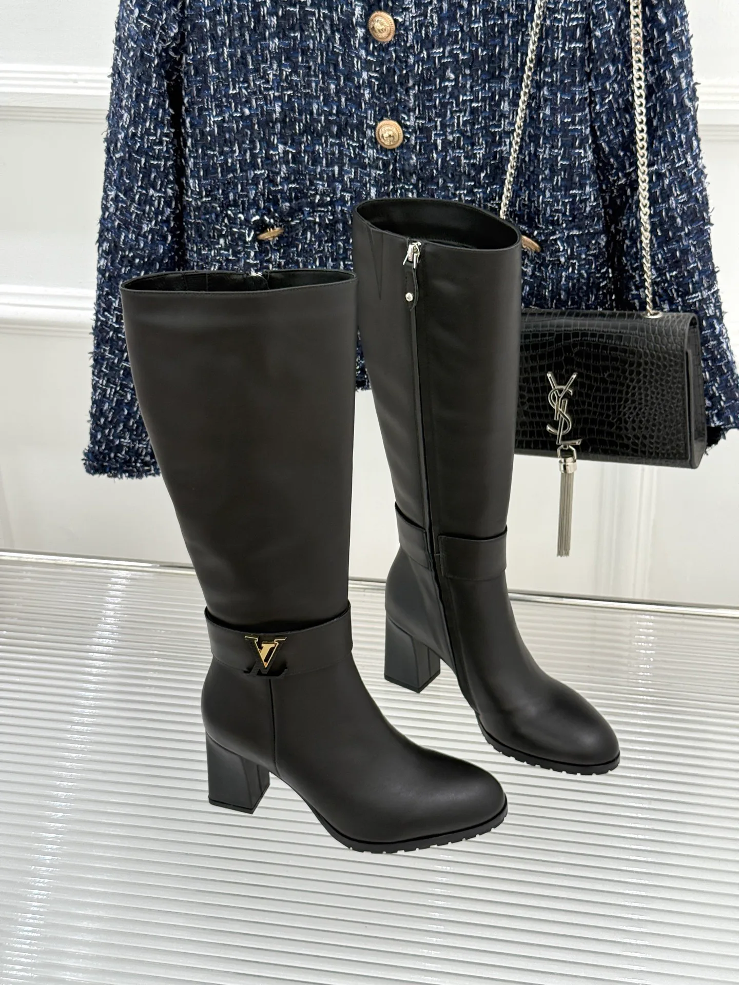 Women's Boots LOUIS VUITTON 18092816