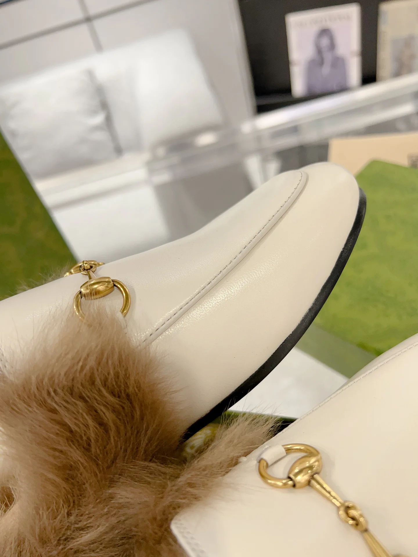 Women's Loafers And Moccasins GUCCI 18414244