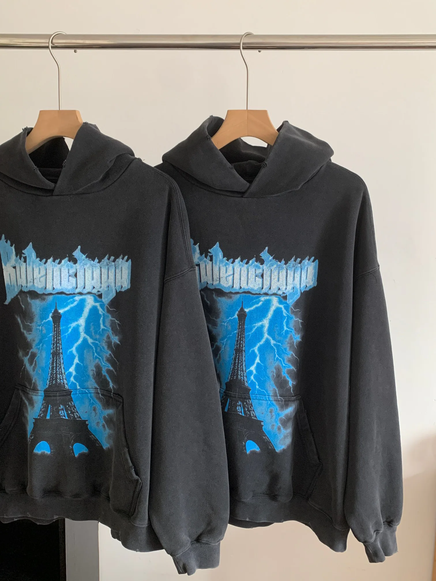Women's Sweatshirts And Hoodies BALENCIAGA 18131453