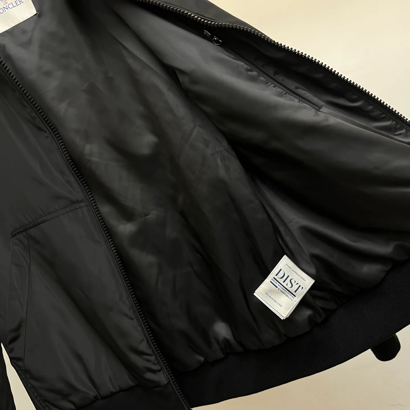 Men's Jackets And Down Jackets MONCLER 17340728