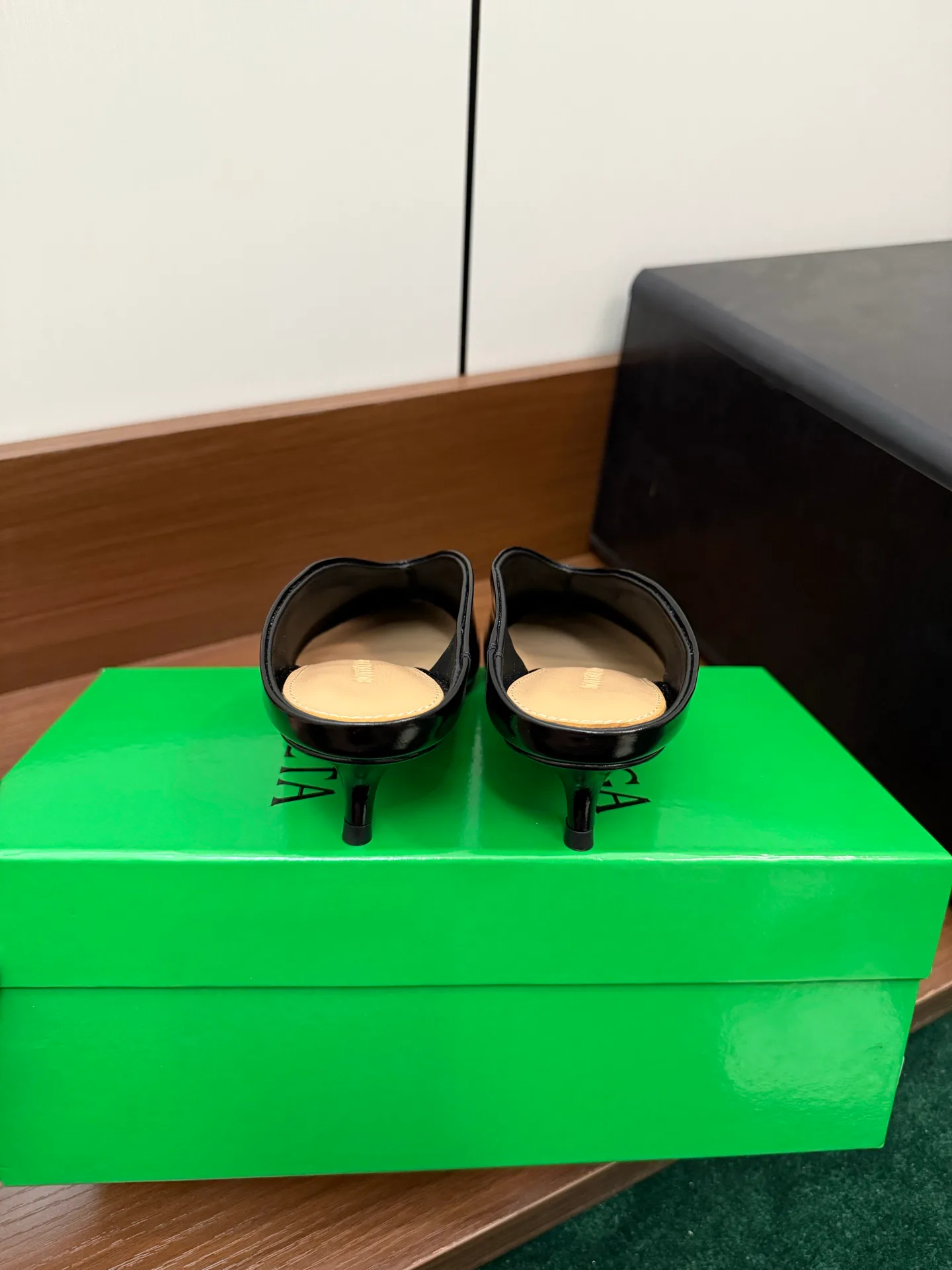 Women's Mules And Clogs BOTTEGA VENETA 17816992
