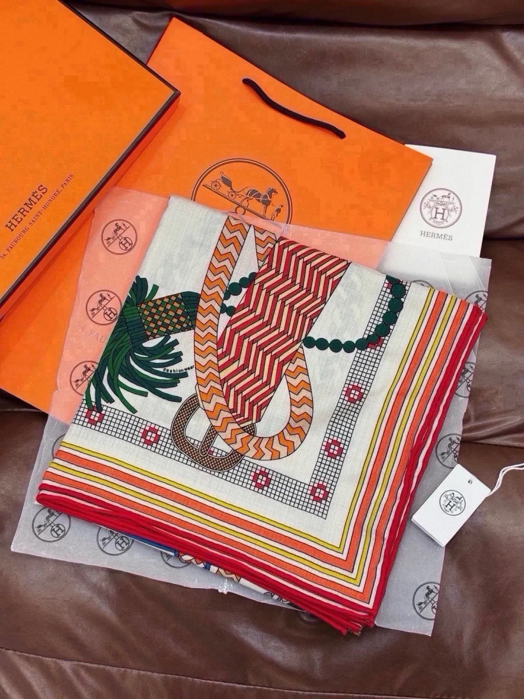 Silk Scarves HERMES 18322223