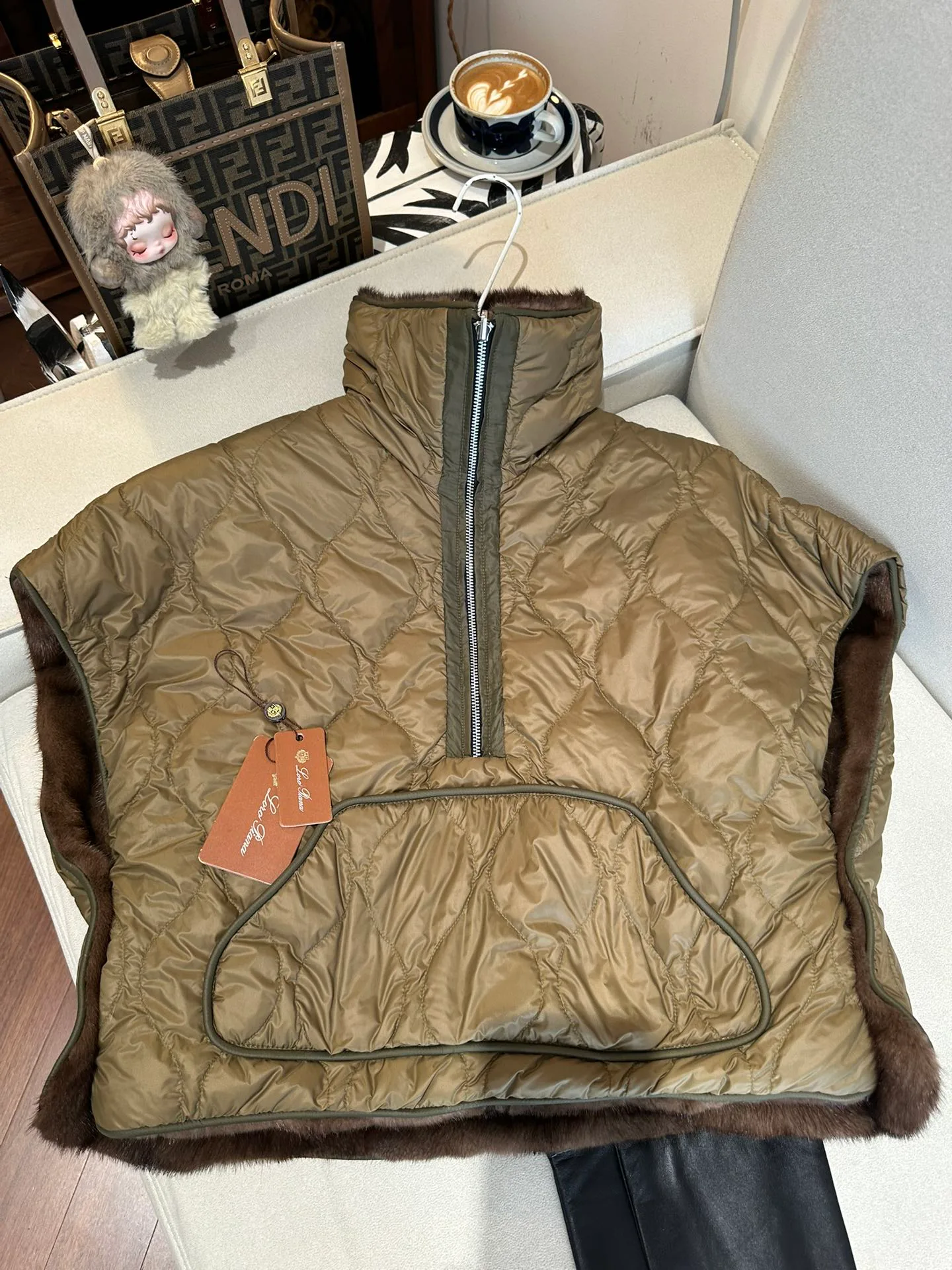 Women's Fur Coats LORO PIANA 18536036