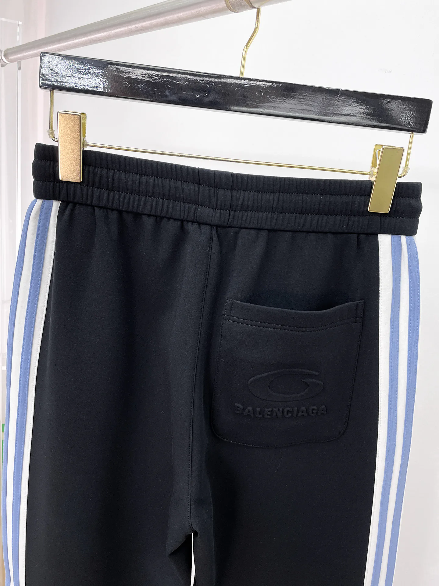 Men's Trousers BALENCIAGA 18197363