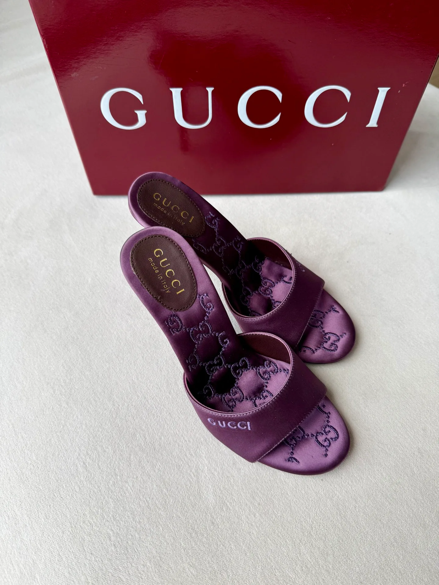 Women's Open-Toe Sandals GUCCI 18120657