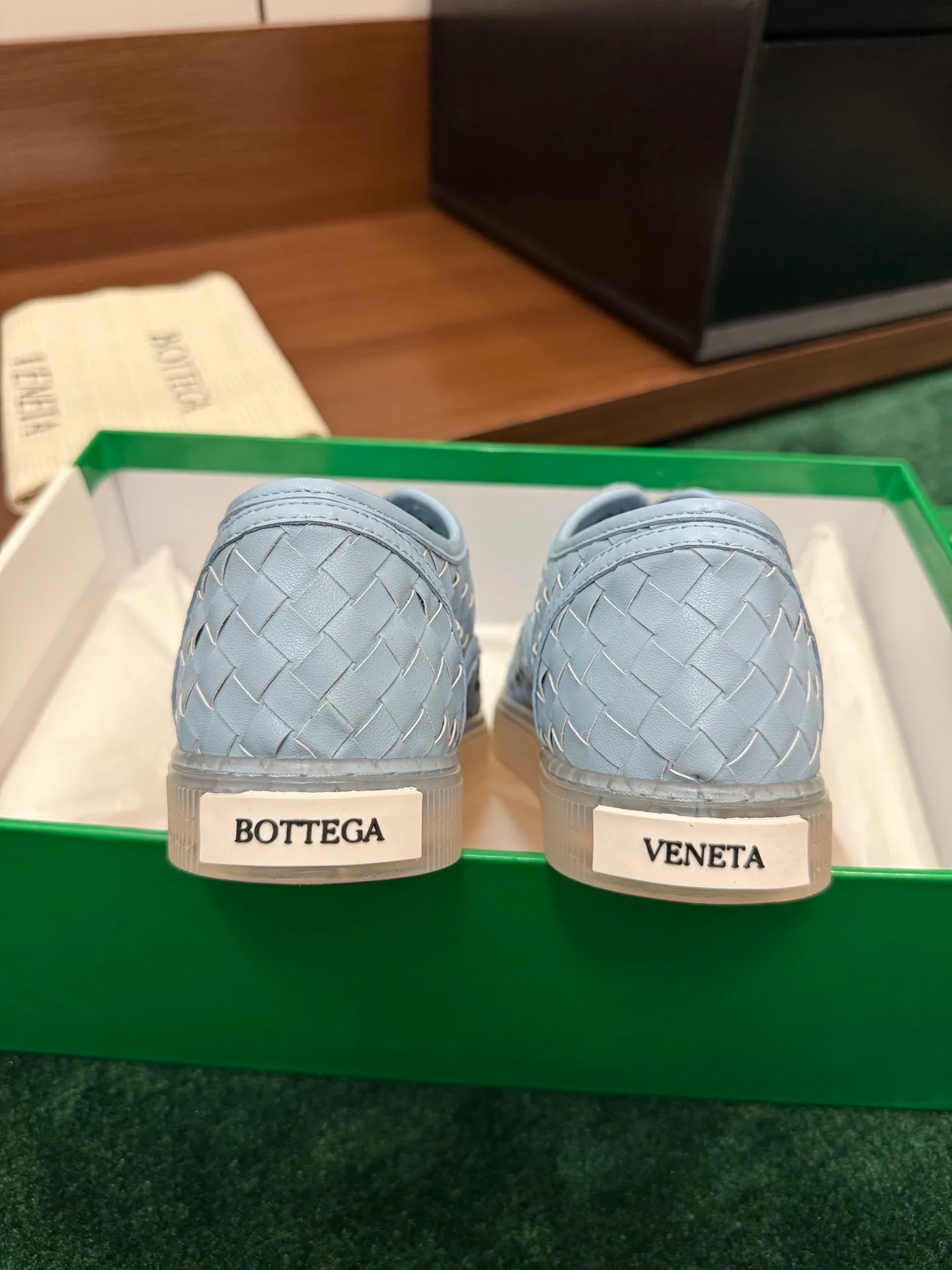 Women's Sneakers BOTTEGA VENETA 17386185