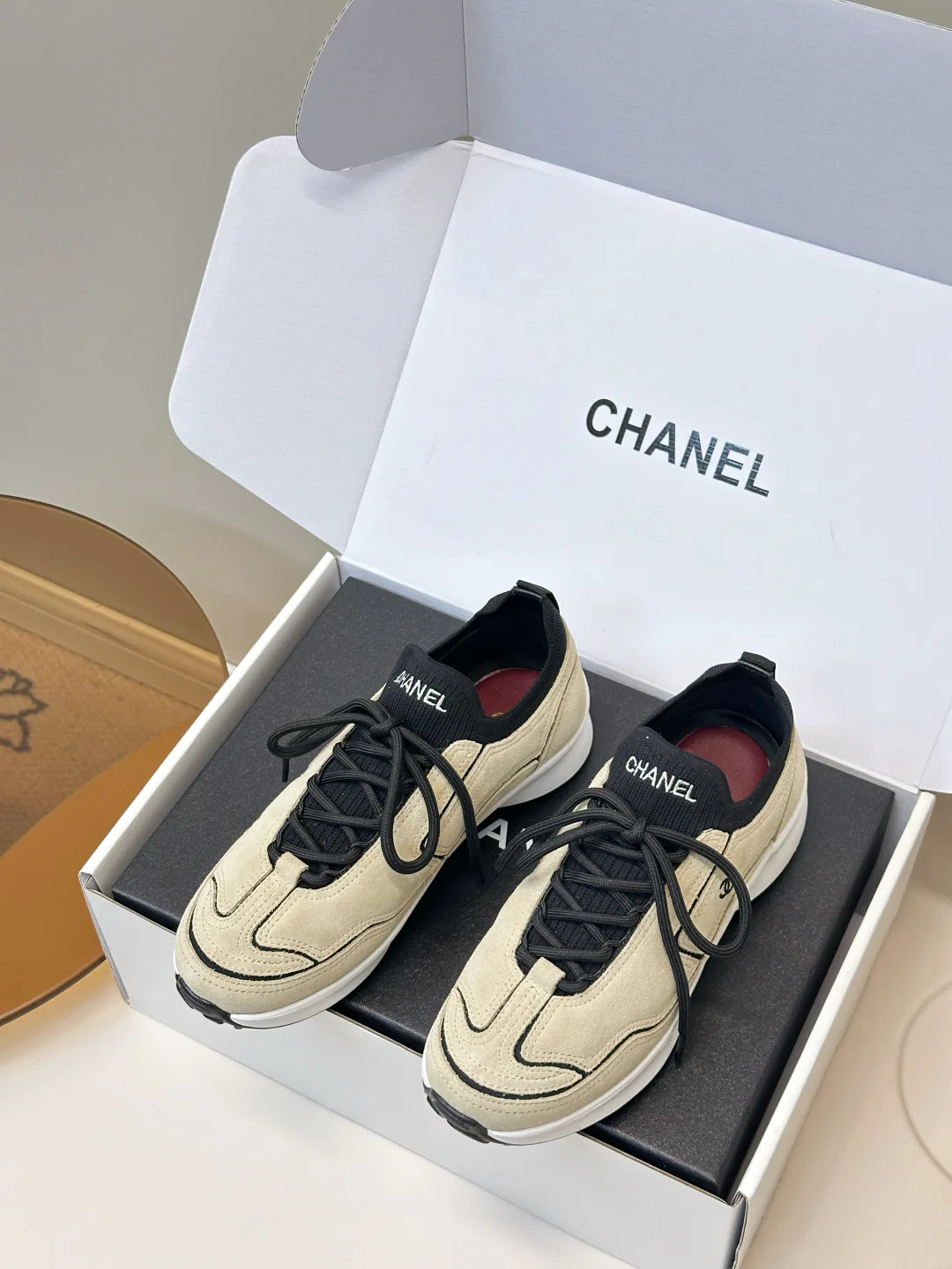 Women's Sneakers CHANEL 16868811