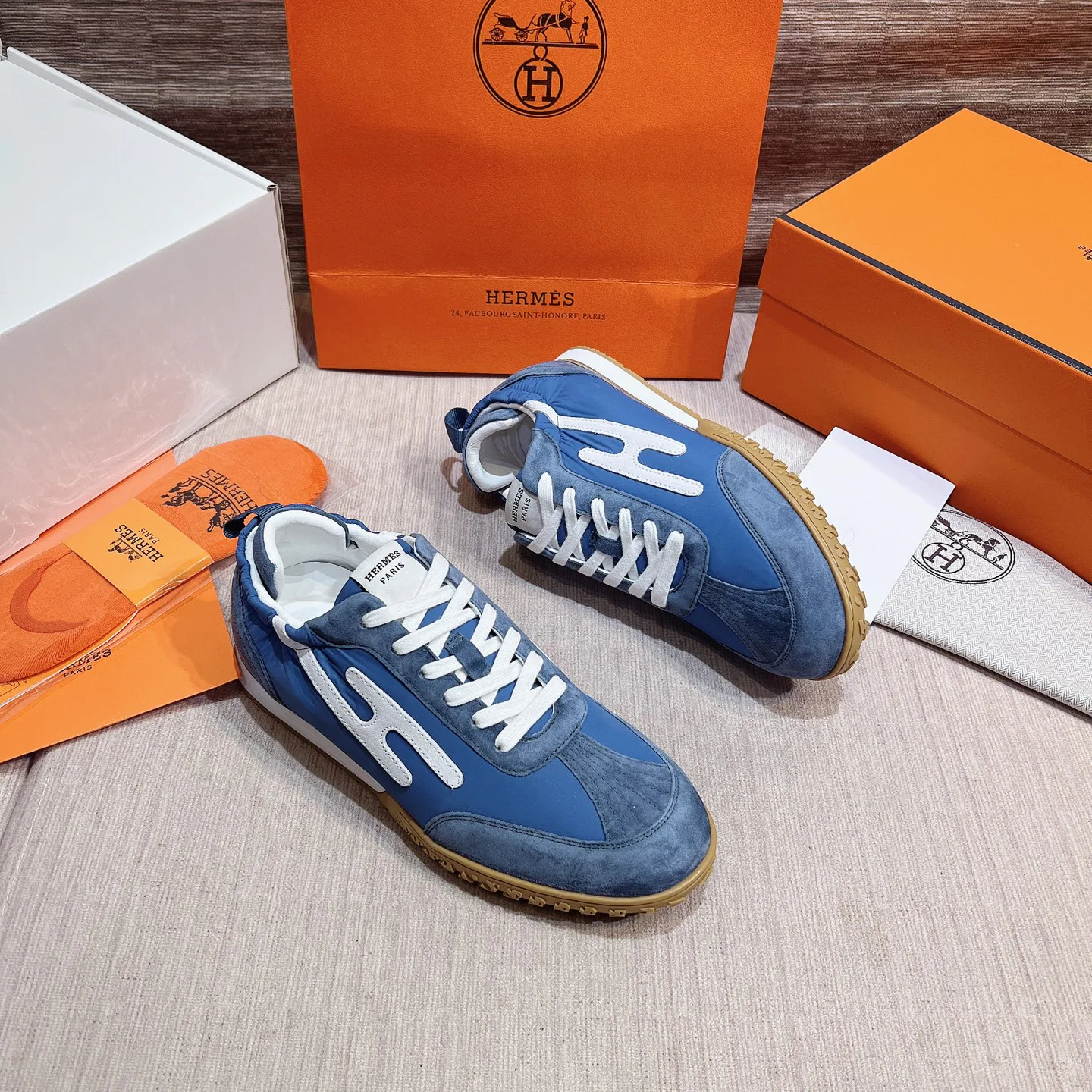 Women's Sneakers HERMES 17749544