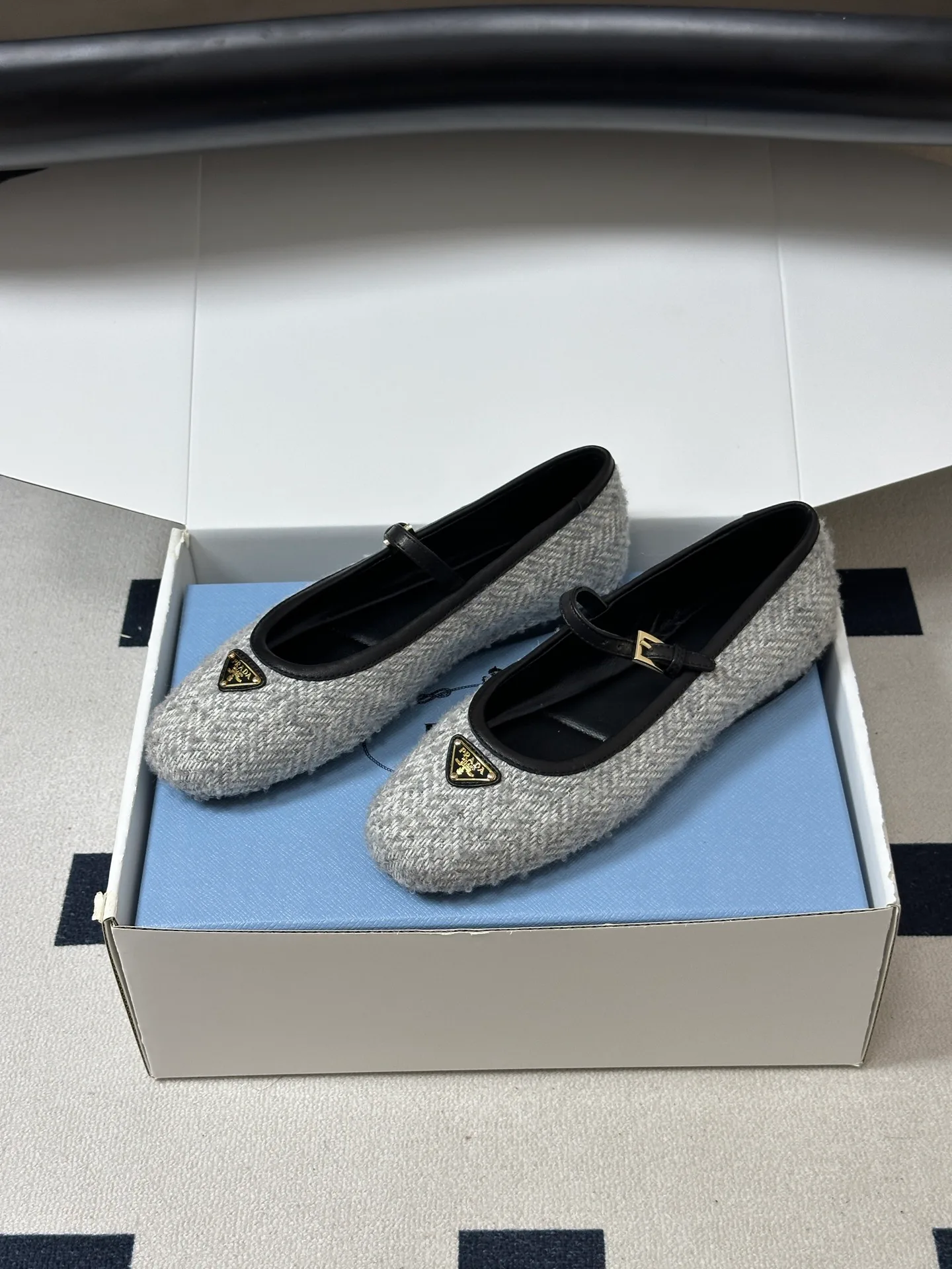 Women's Ballet Flats PRADA 18492582