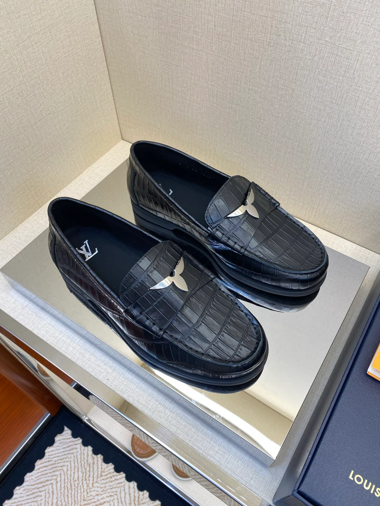 Лоферы И Туфли Мужские Louis Vuitton 18586341